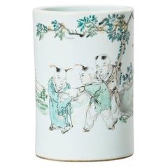Chinese Famille Verte Porcelain Brush Pot, Bitong, Late Qing to Republic