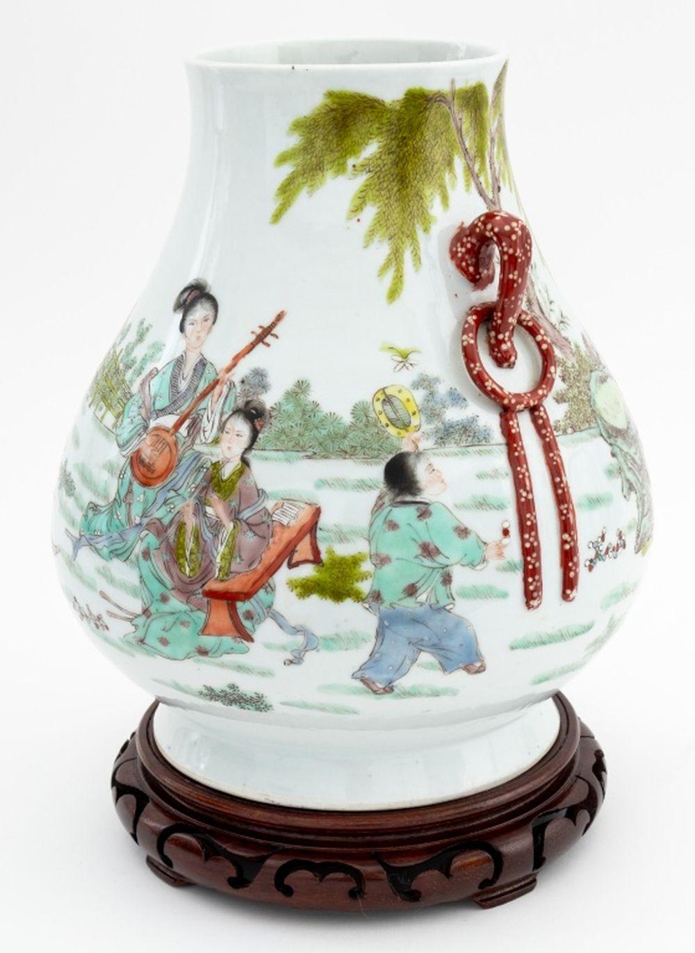 Enameled Chinese Famille Verte Porcelain Hu Vase For Sale
