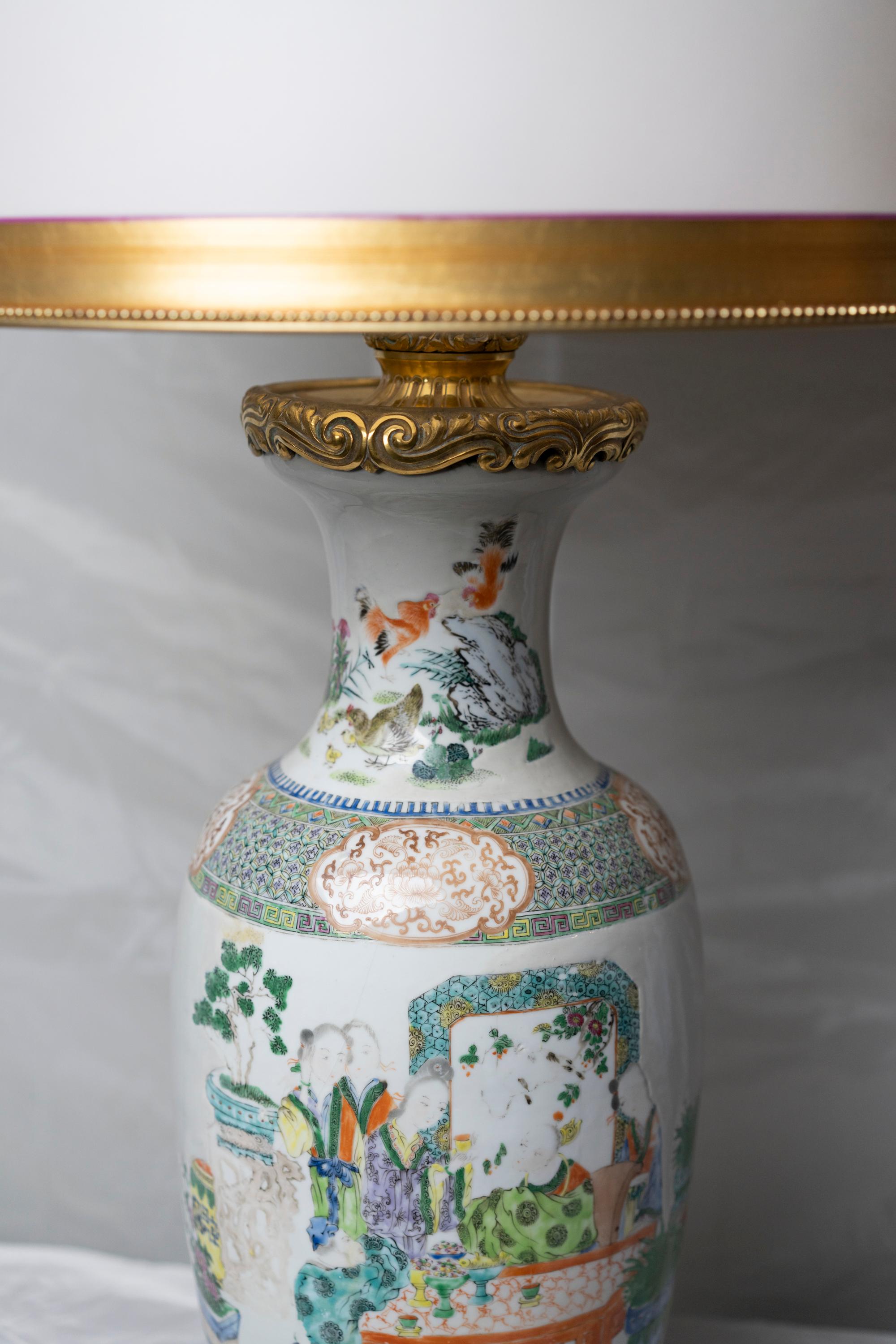 Lampe de table chinoise Famille Verte Bon état - En vente à Montreal, QC