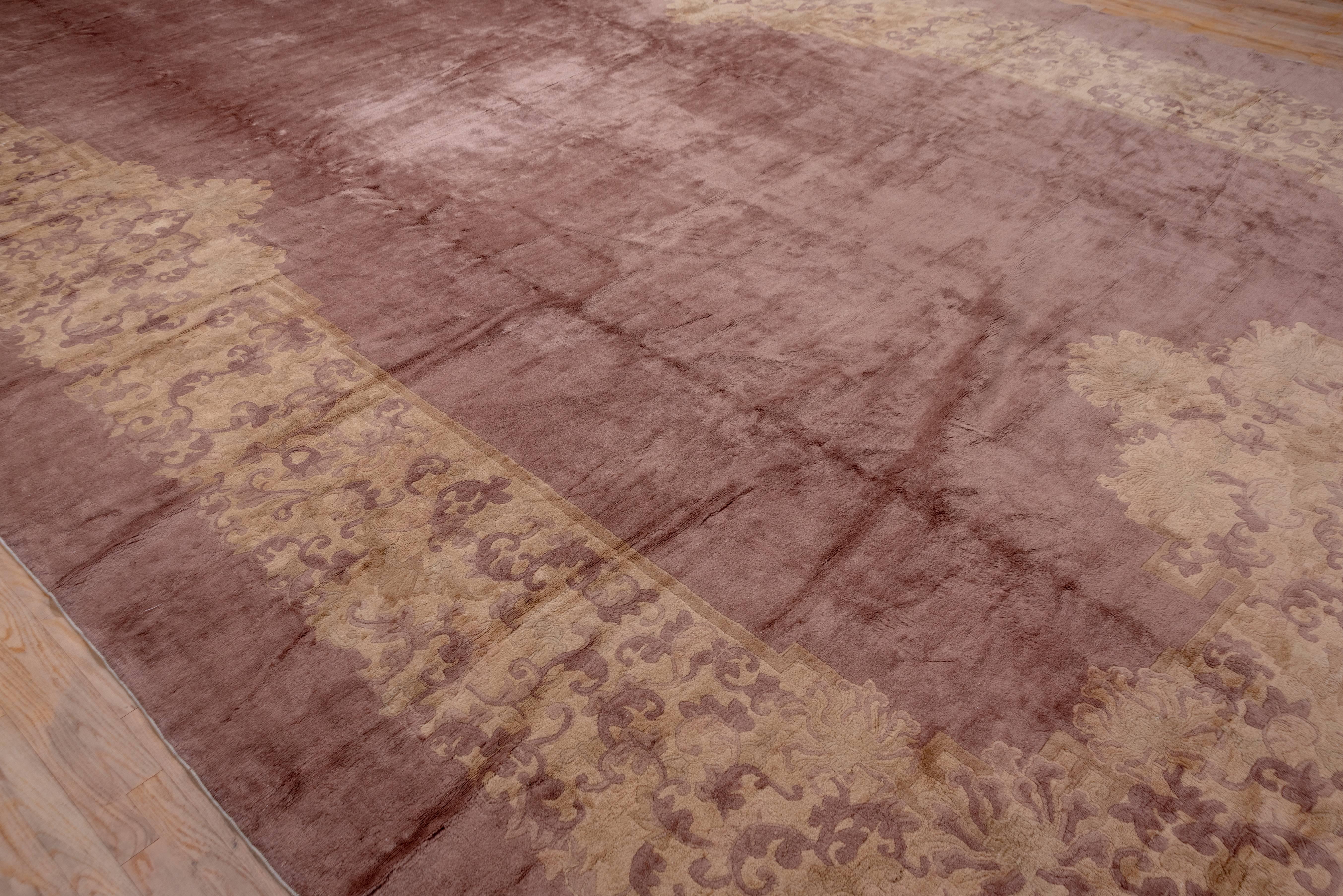 20ième siècle Tapis chinois à poils longs Fette en vente