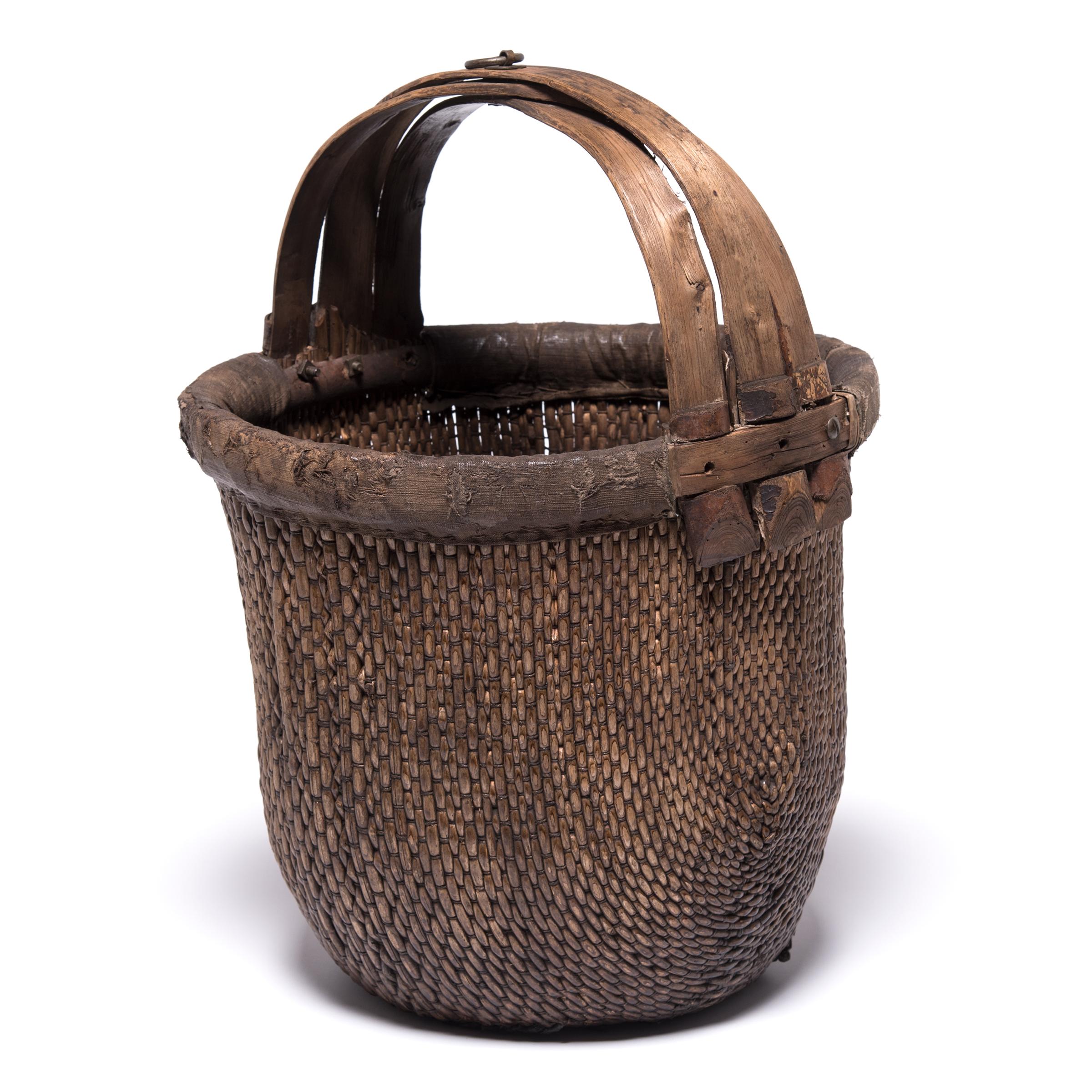 Rustic Chinese Fisherman's Basket, circa 1900 For Sale