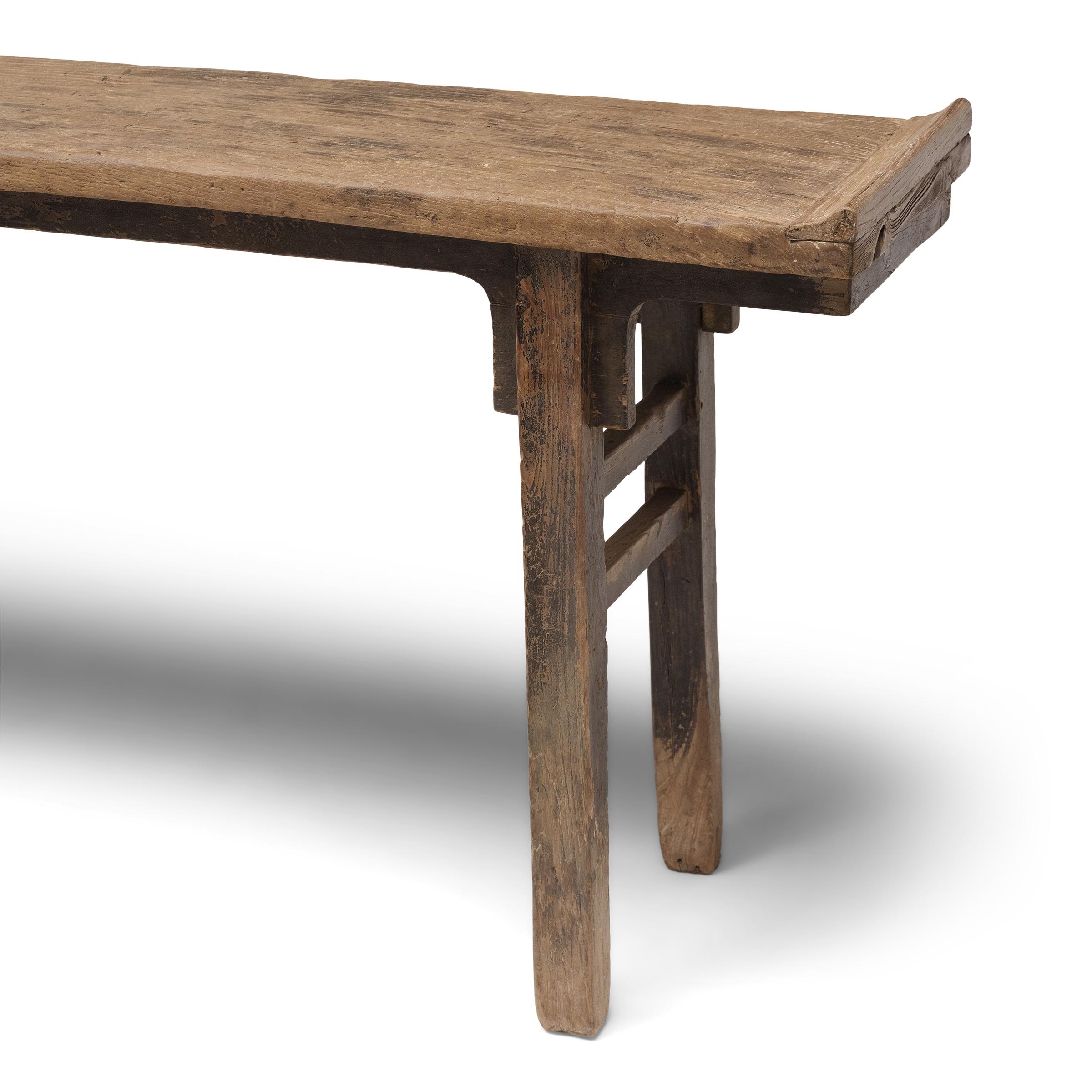 Mesa de altar china flanqueada de olmo, c. 1850 en Bueno estado para la venta en Chicago, IL