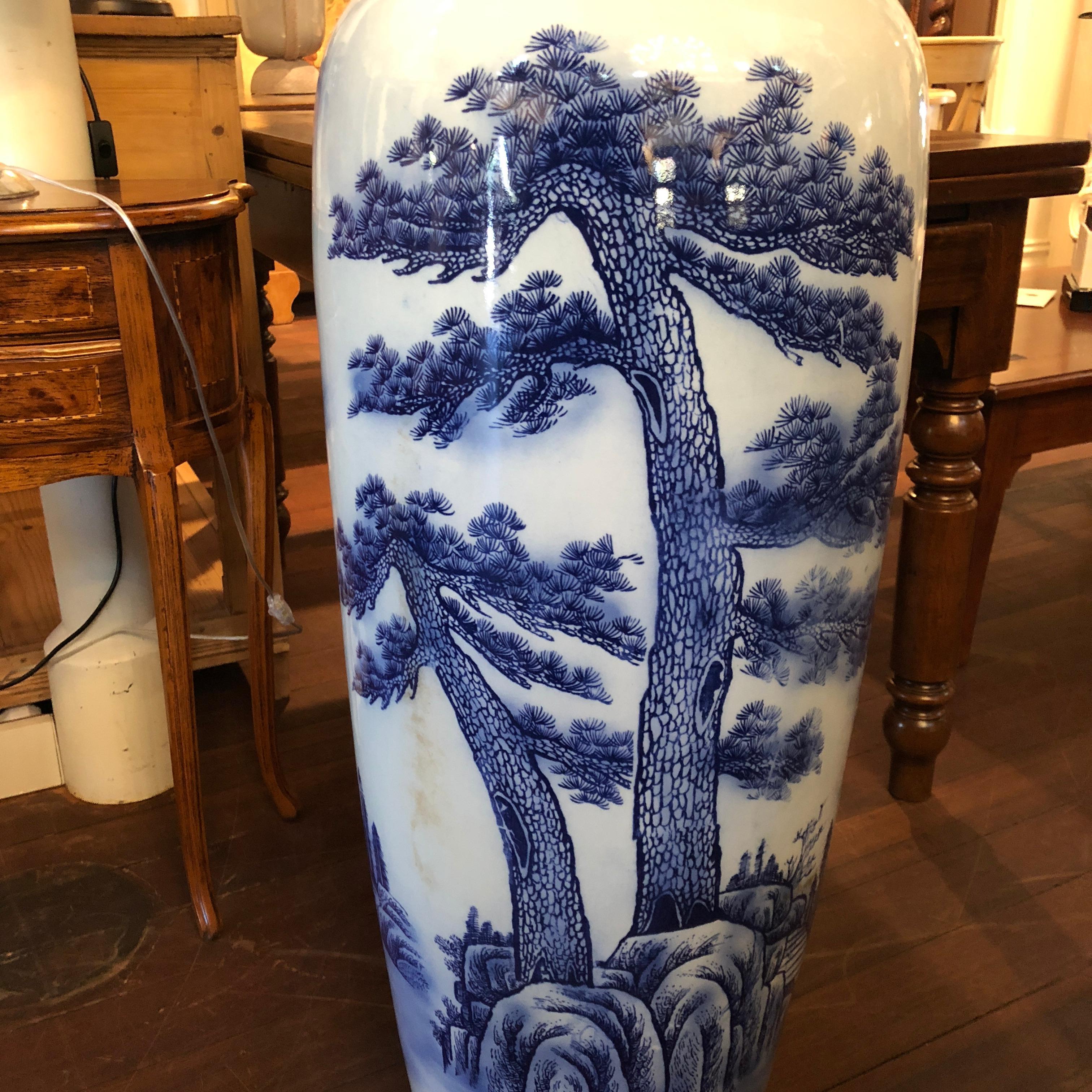 Hand-Painted Chinese Floor Vase, Traditional Blue and White Patterning For Sale