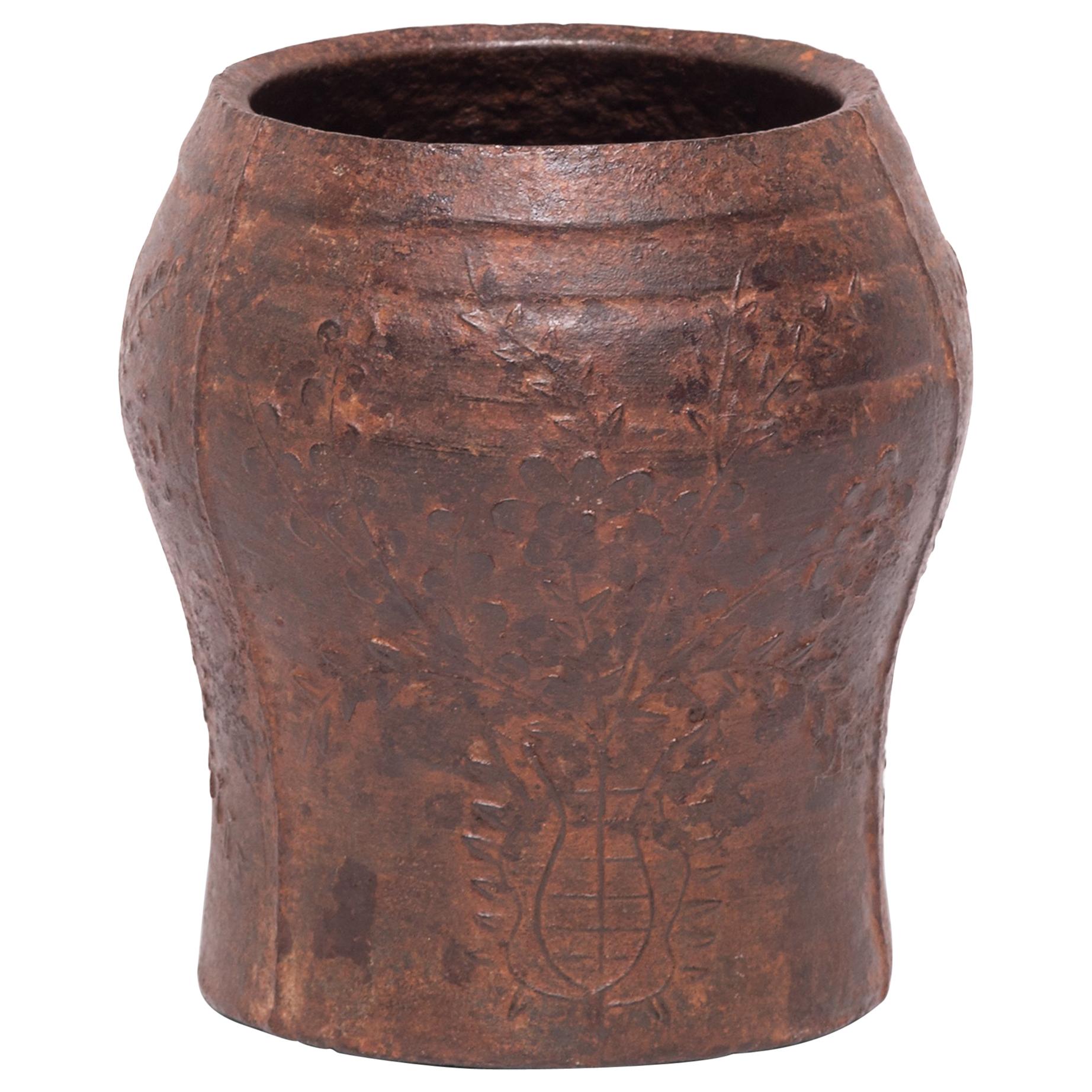 Chinesischer floraler Mortar aus Gusseisen mit Blumenmuster