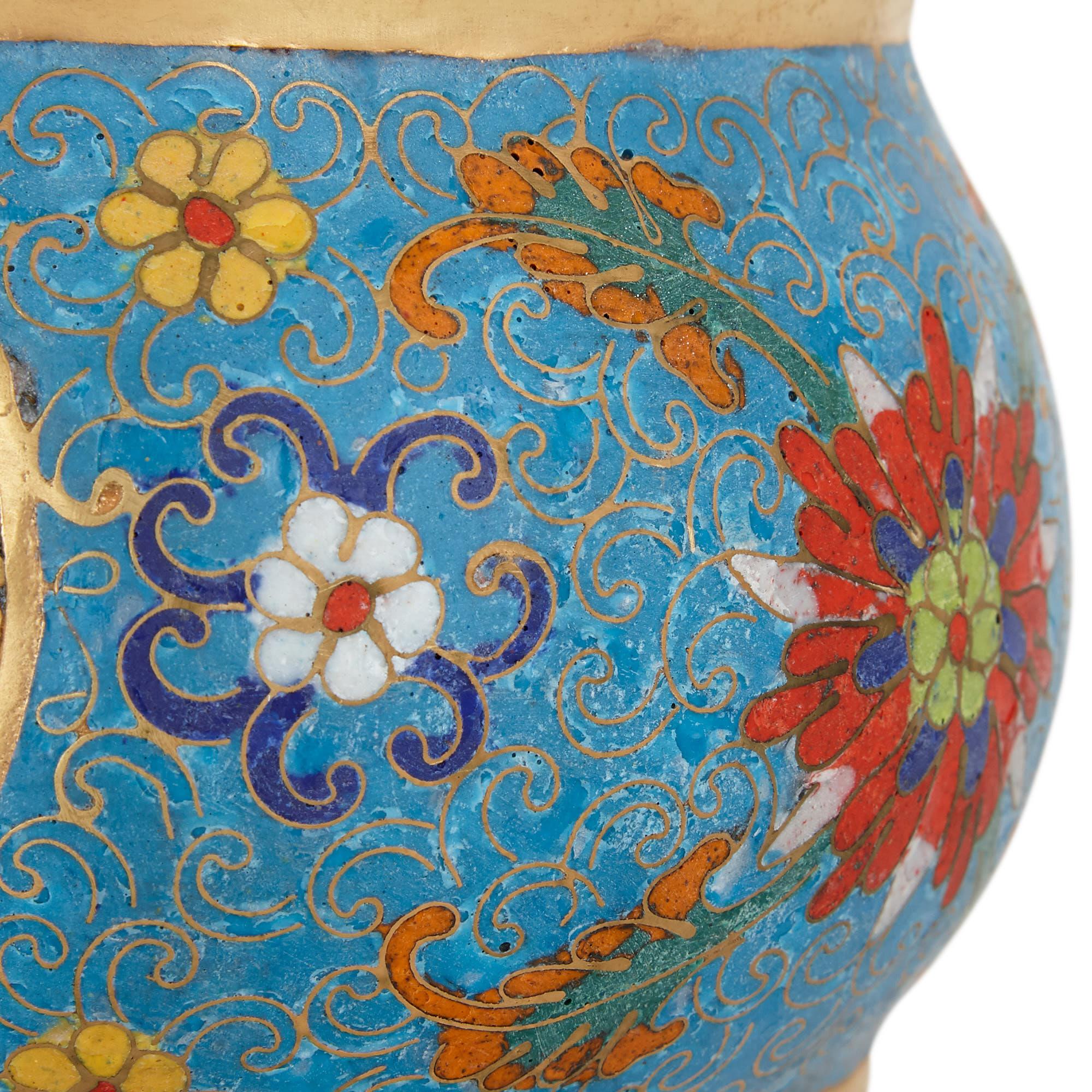 Chinesische florale Cloisonné-Emaille- und Goldbronze-Vase im islamischen Stil, Chinesisch im Zustand „Gut“ im Angebot in London, GB