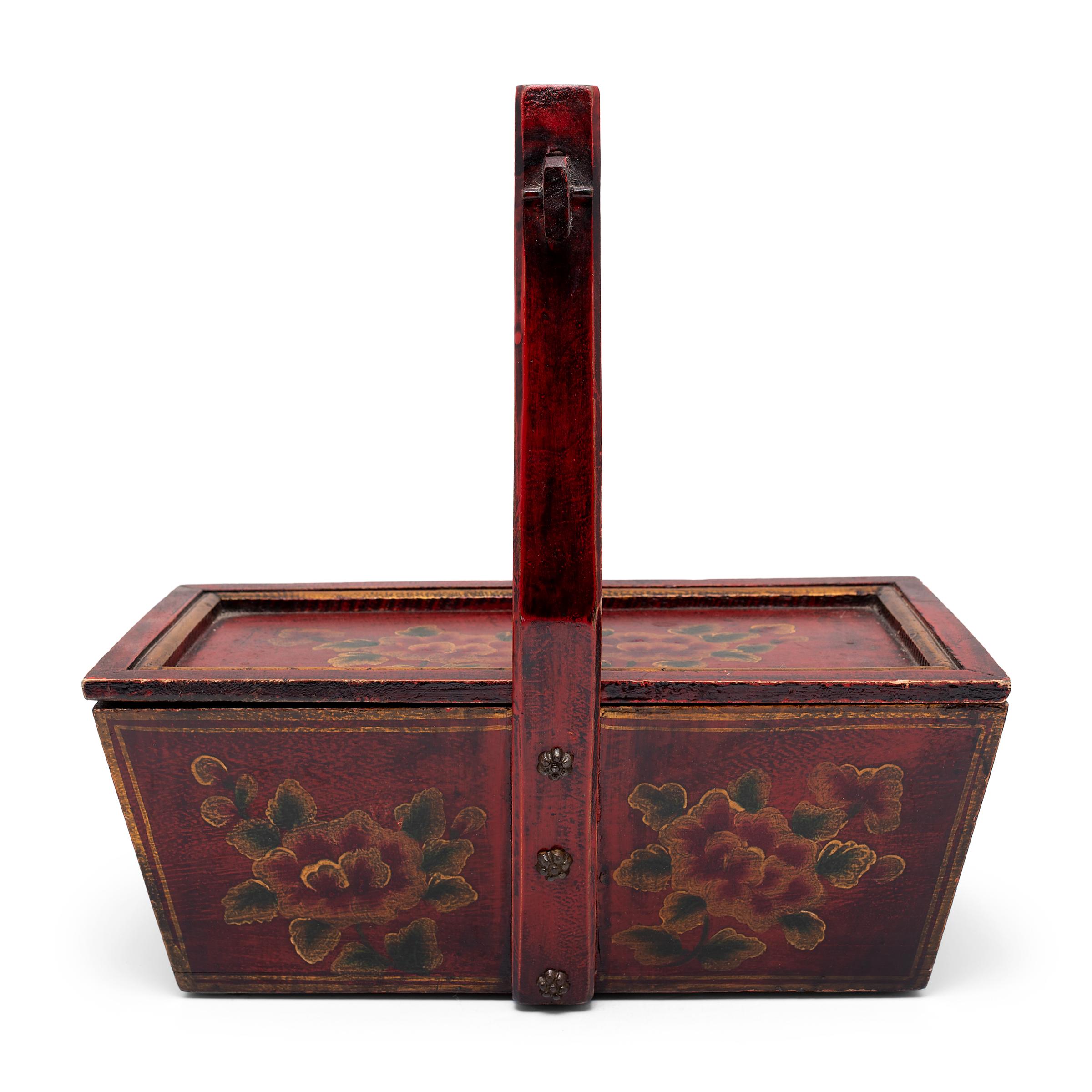 Chinese Export Chinese Floral Red Lacquer Carrying Box
