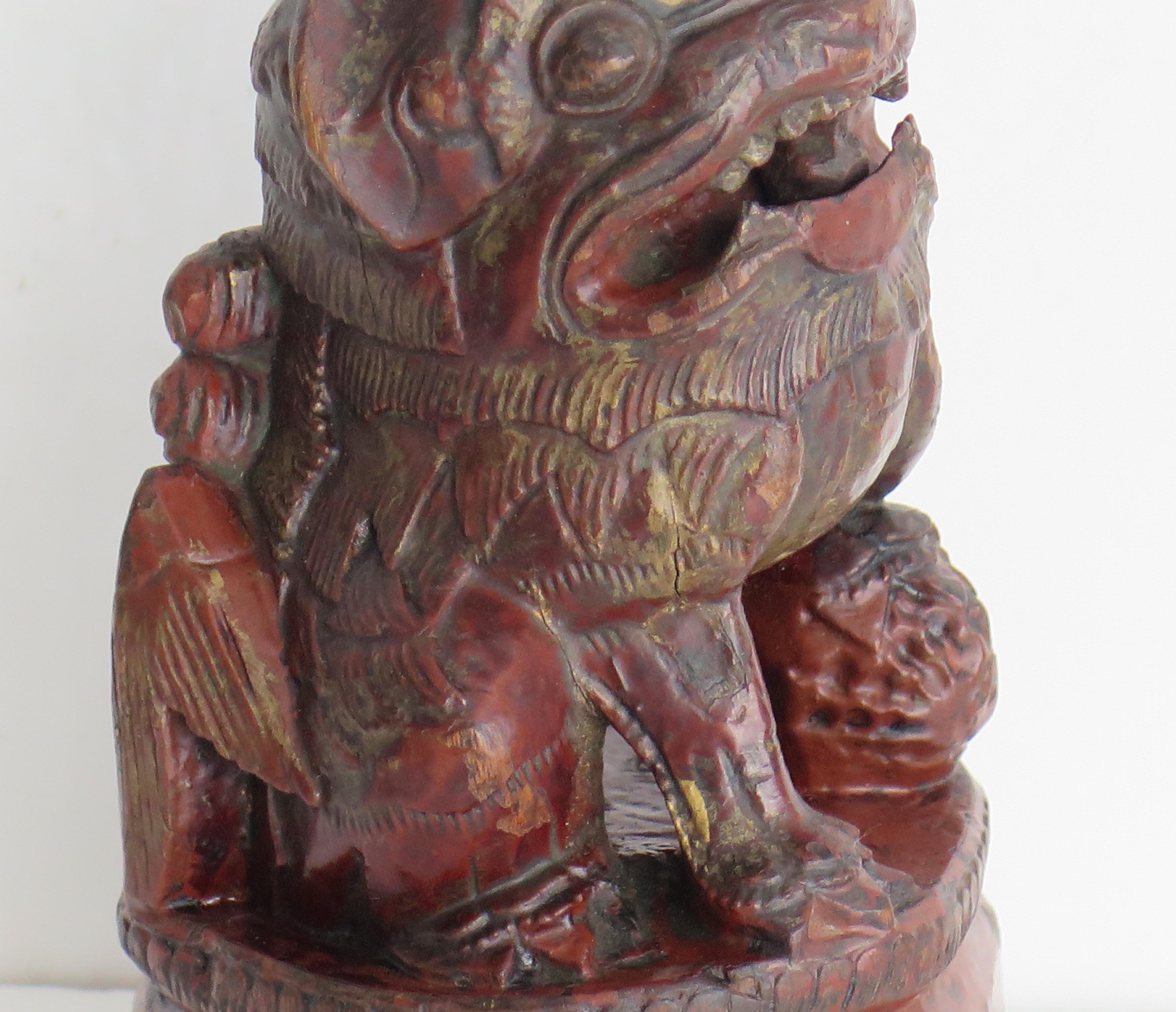 Chinese Foo Dog Hand Carved Bamboo Gilded, 19th Century Qing For Sale 3
