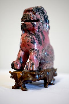 Chinese Foo Dog or Lion in Pink and Gray Hardstone mounted on a Pedestal