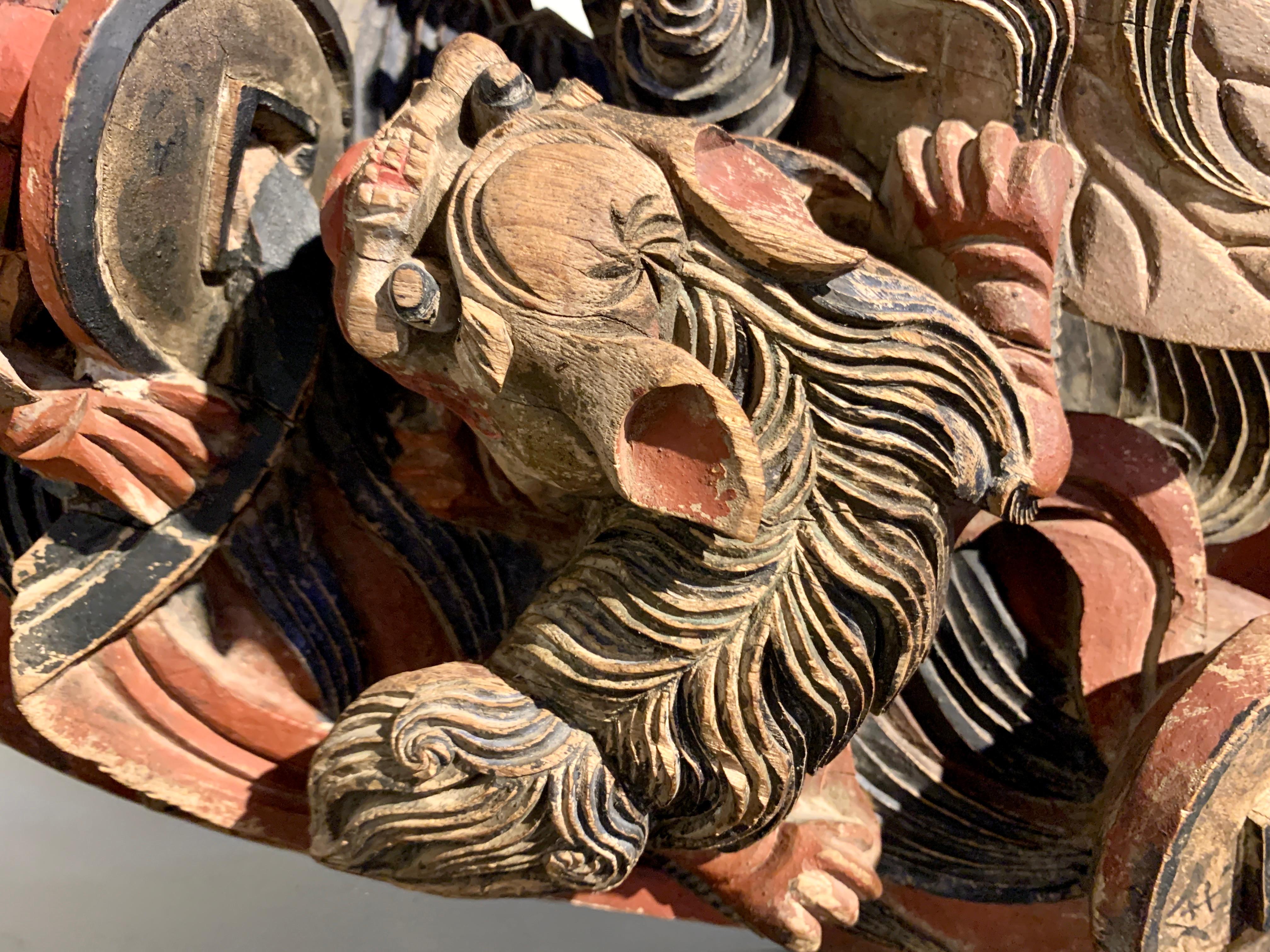 Chinese Foo Lion Corbel, Carved and Painted Poplar Wood, Qing Dynasty, China 3
