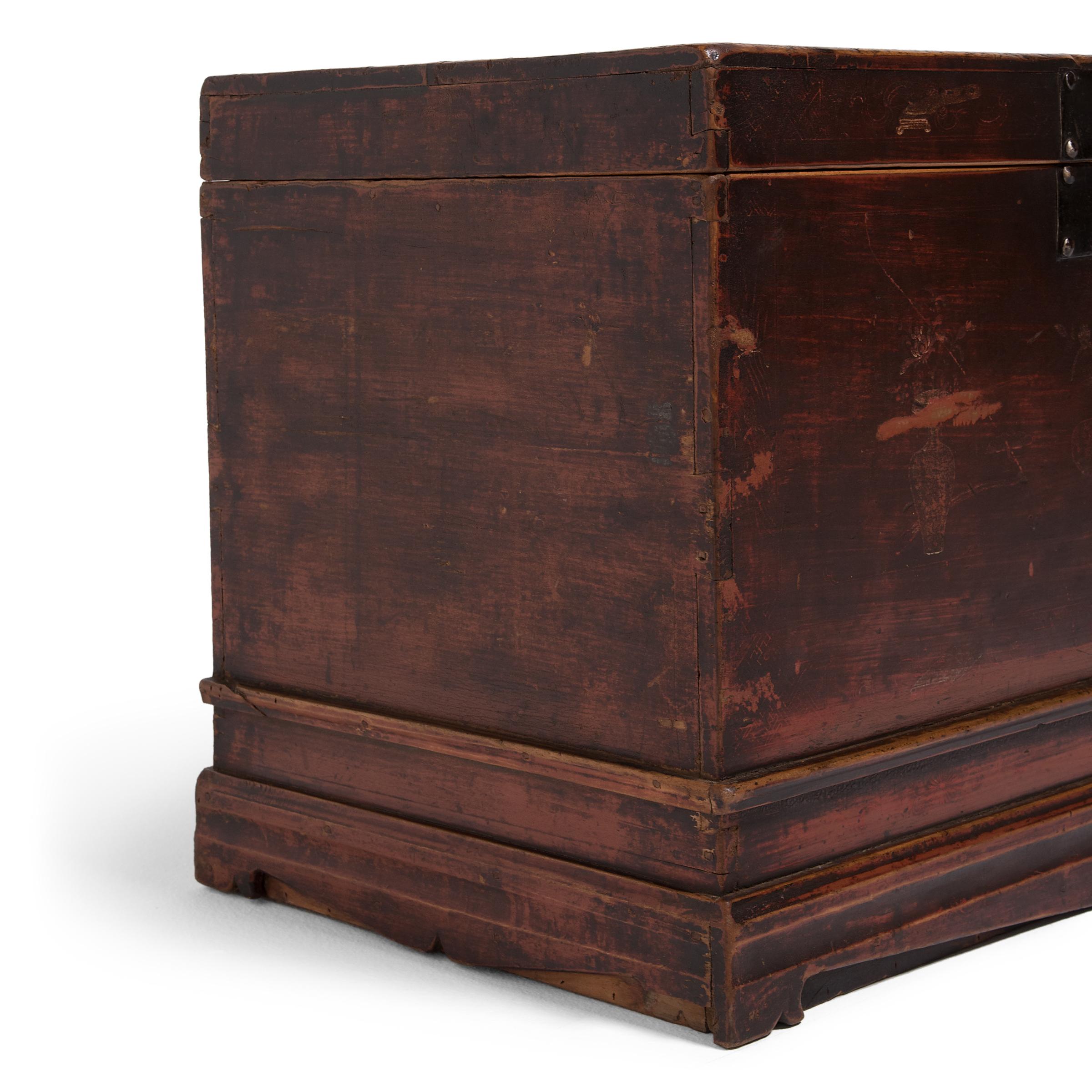 Chinese Footed Keeper's Trunk, c. 1900 1