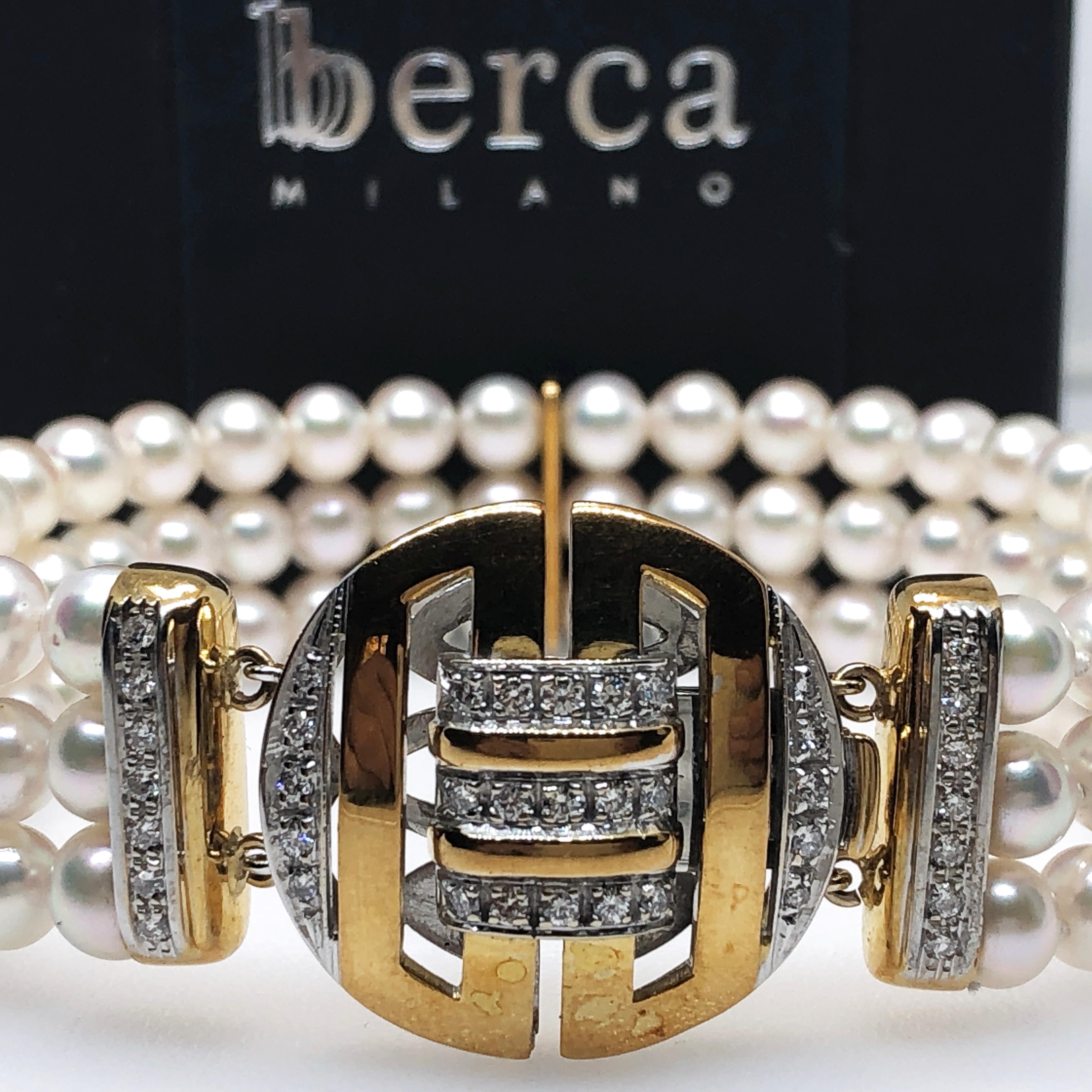 Bracelet chinois Berca en perles Akoya japonaises à quatre fermoirs en diamants blancs bleus en vente 3