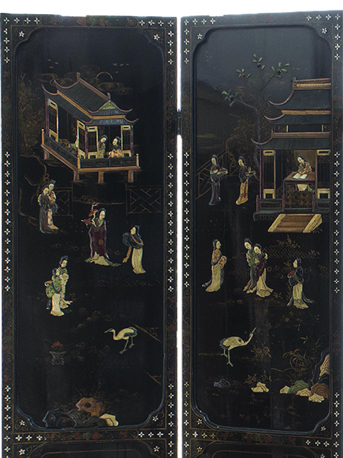 This Chinese four panels lacquered, painted and bone-and-mother-of-pearl superbly inlaid screen was realized in the early 20th century. 

Decorated with scenes with female figures in a garden with trees and pavilions, all surrounded by a frame