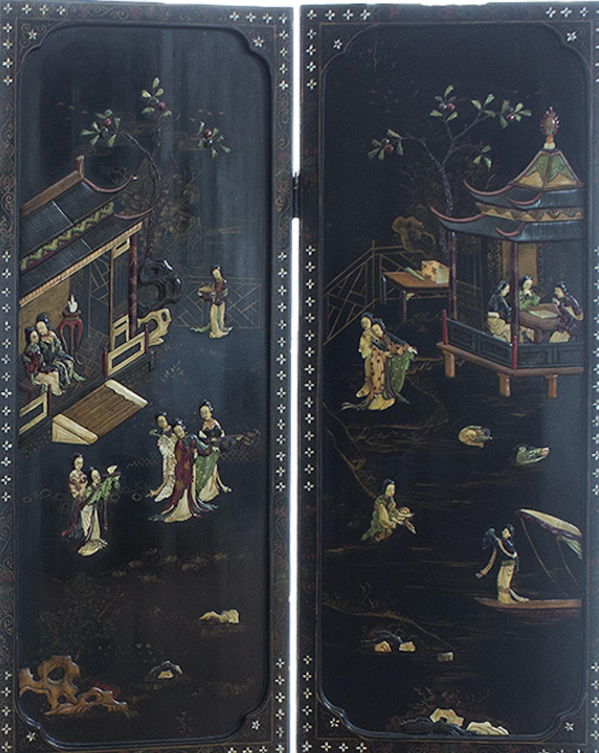 Chinese Four Panels Inlaid Screen, China, Early 20th Century In Good Condition In Roma, IT