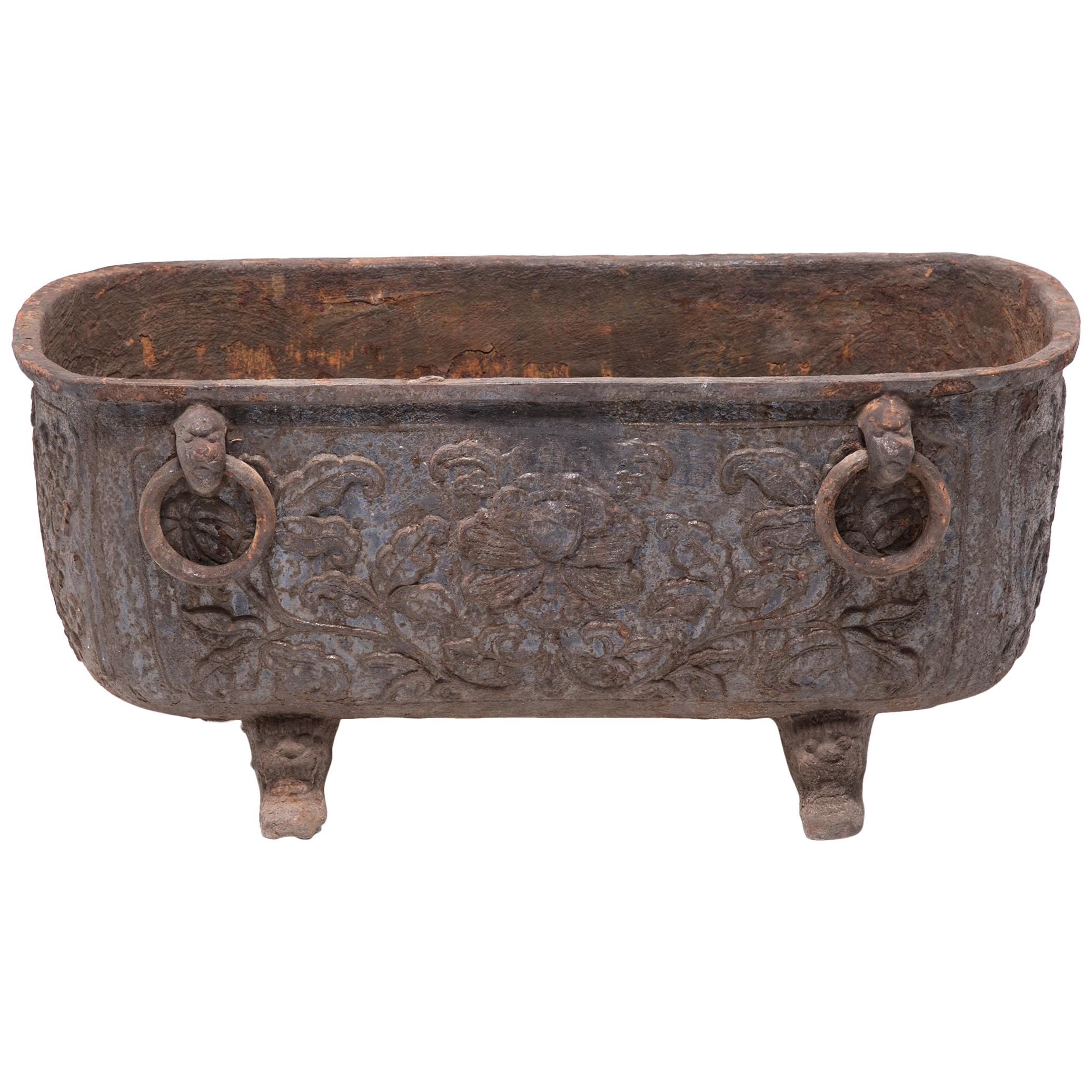 Antique Cast Iron Tub Feet For Sale on 1stDibs