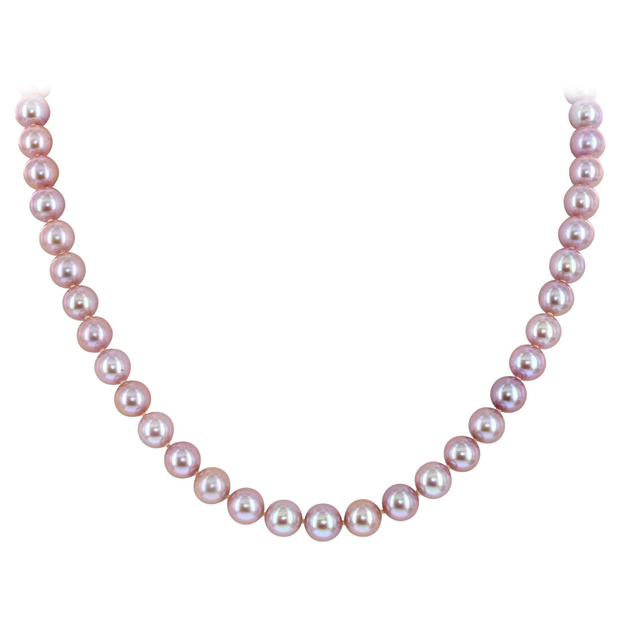 Freshwater Cultured Natural Pink 7-7.5mm Pearl Necklace with 14KW Gold Clasp For Sale
