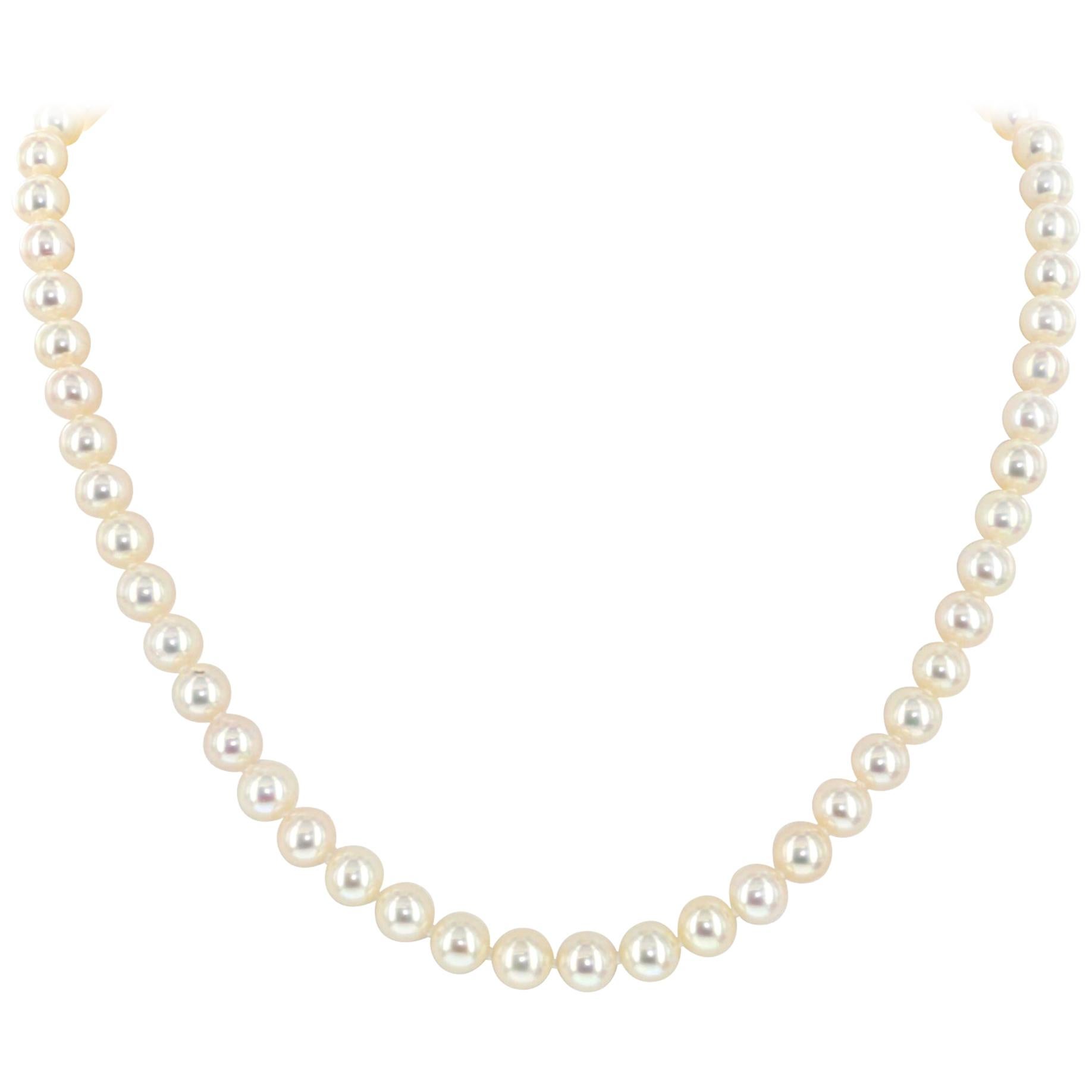 Cultured Freshwater 6-6.5mm Pearl Necklace with 14 Karat Gold Clasp For Sale