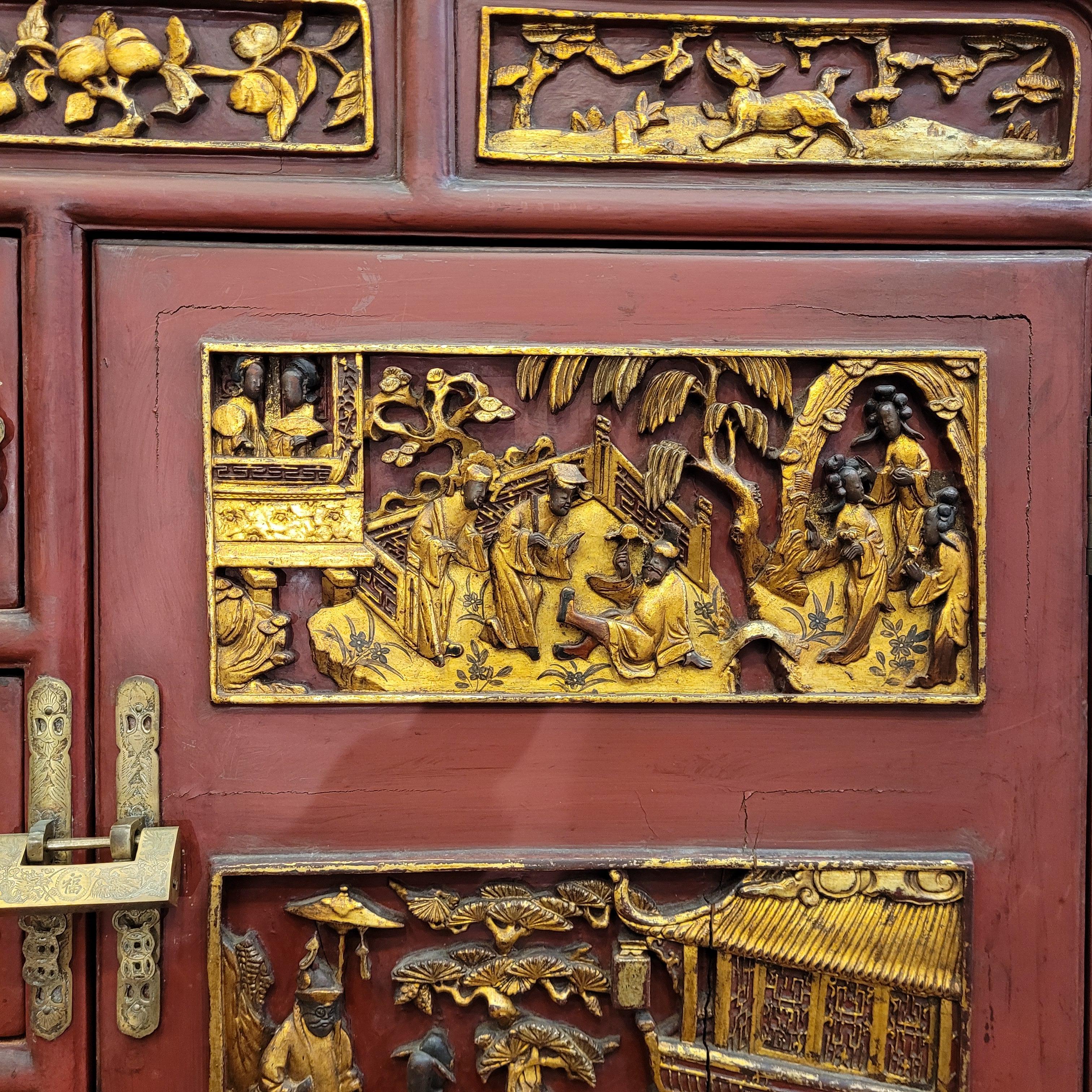Chinese furniture “Ningbo Cabinet”, carved, lacquered and gilded wood 2