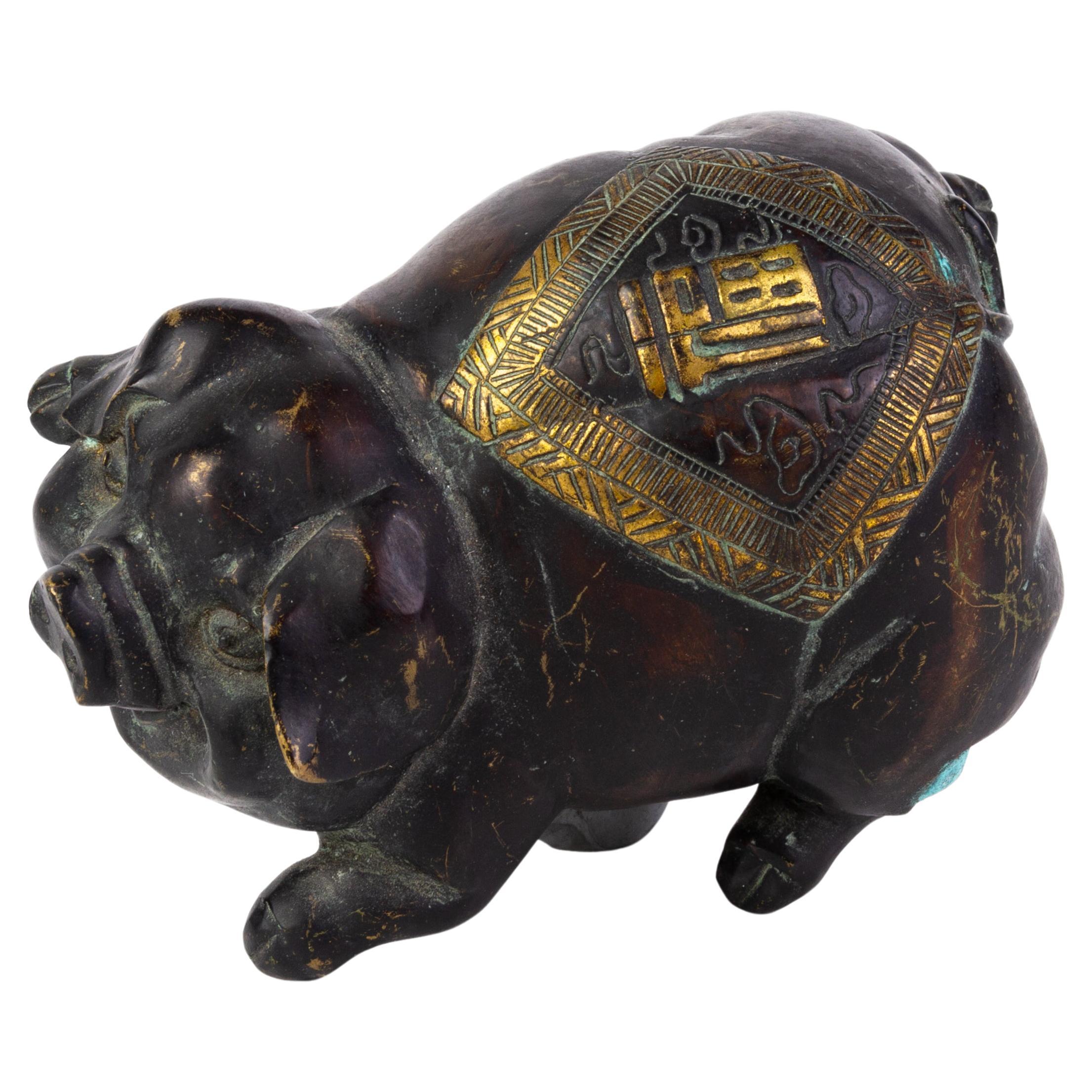 Chinesische vergoldete Bronzeskulptur eines Schweins