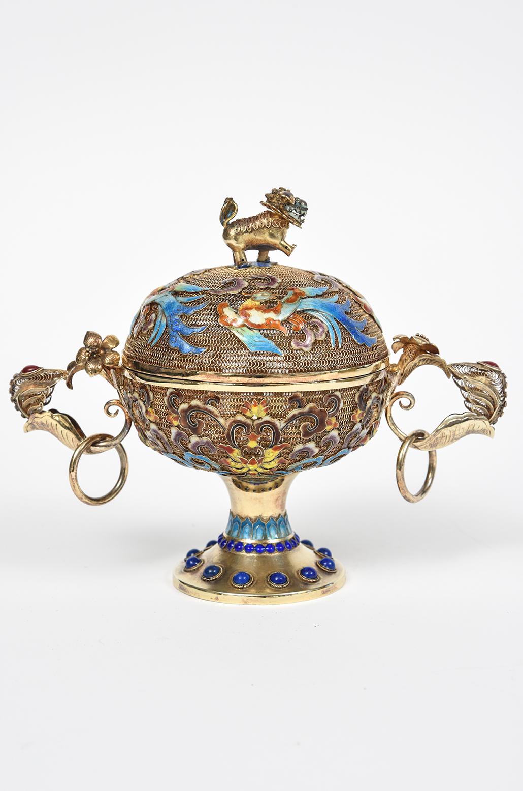 XX secolo Incensiere cinese dorato in argento sterling filigranato con smalto Jewell in vendita