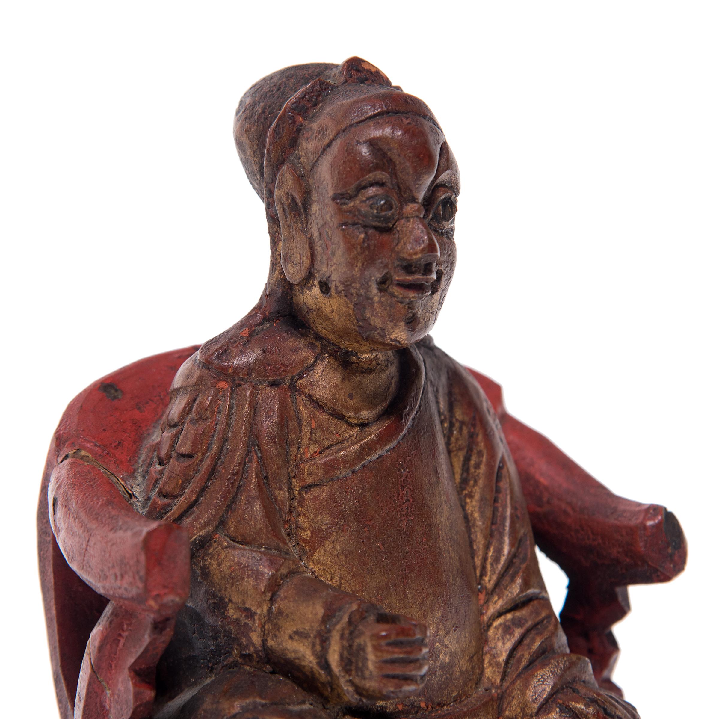 Sculpté à la main Figure d'ancêtre chinoise dorée, c. 1900 en vente