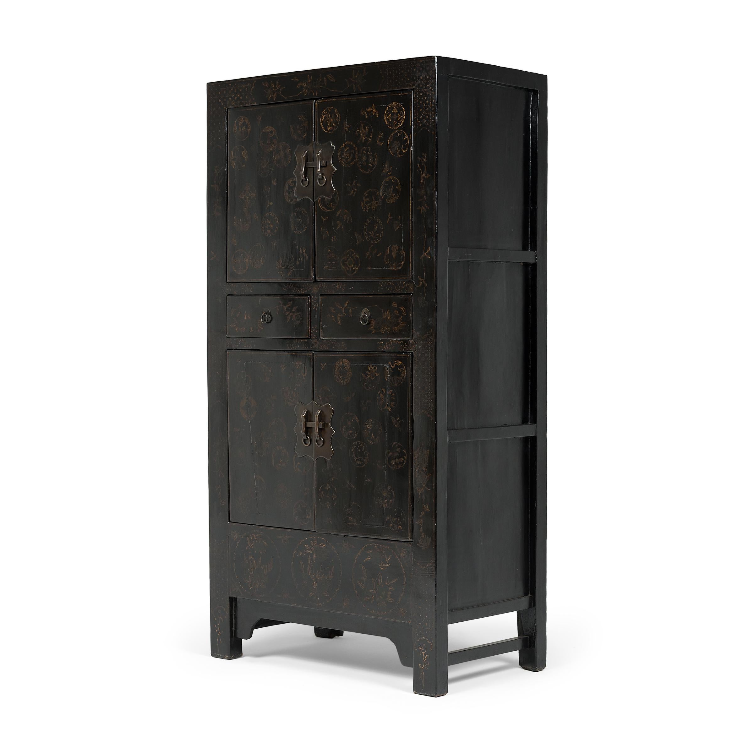 Qing Chinese Gilt Black Lacquer Shanxi Cabinet, c. 1850 For Sale
