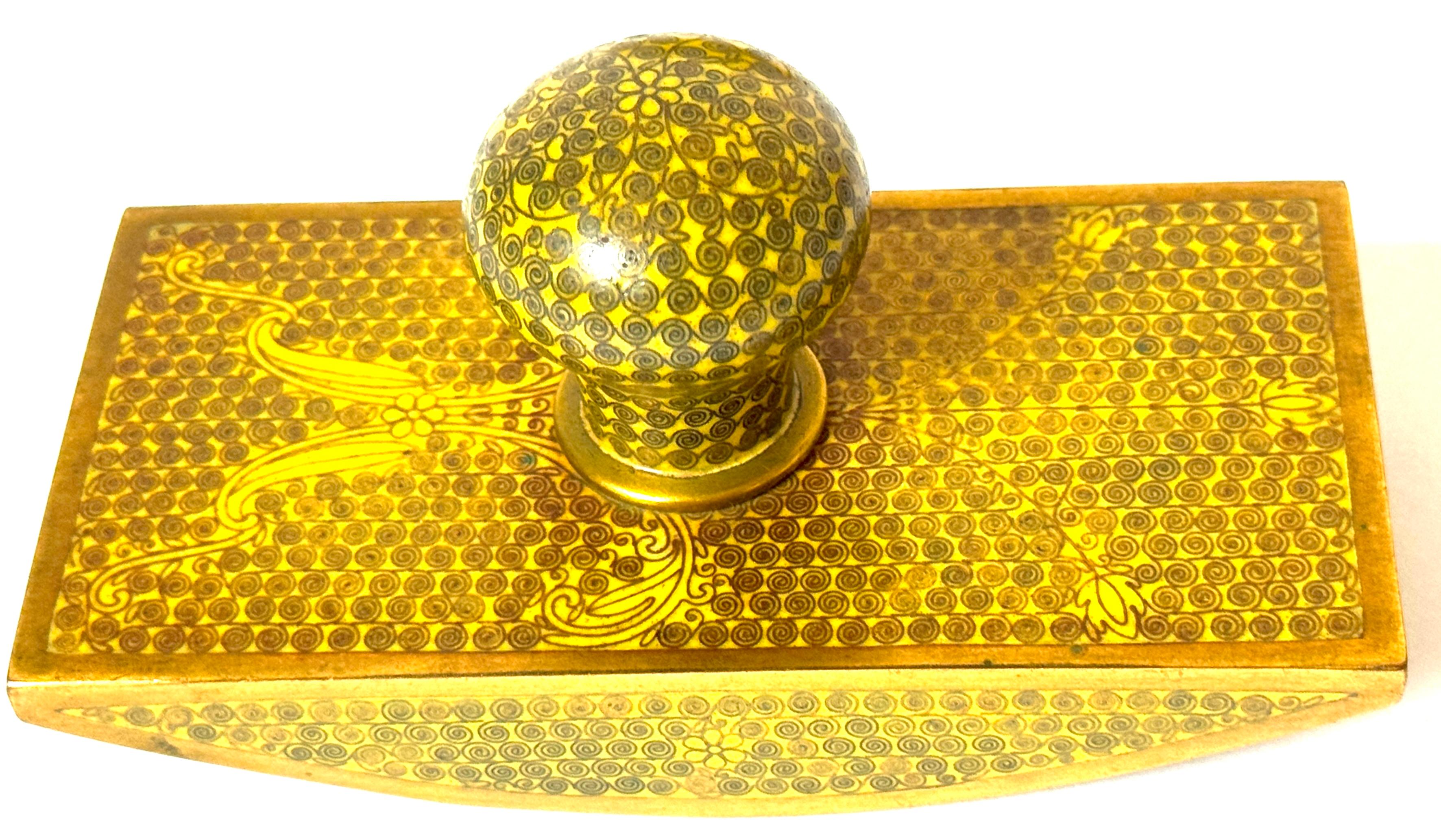 Chinese Gilt Brass Cloisonné “Scroll and Floral” Nine‑Piece Desk Set, 20th C For Sale 4