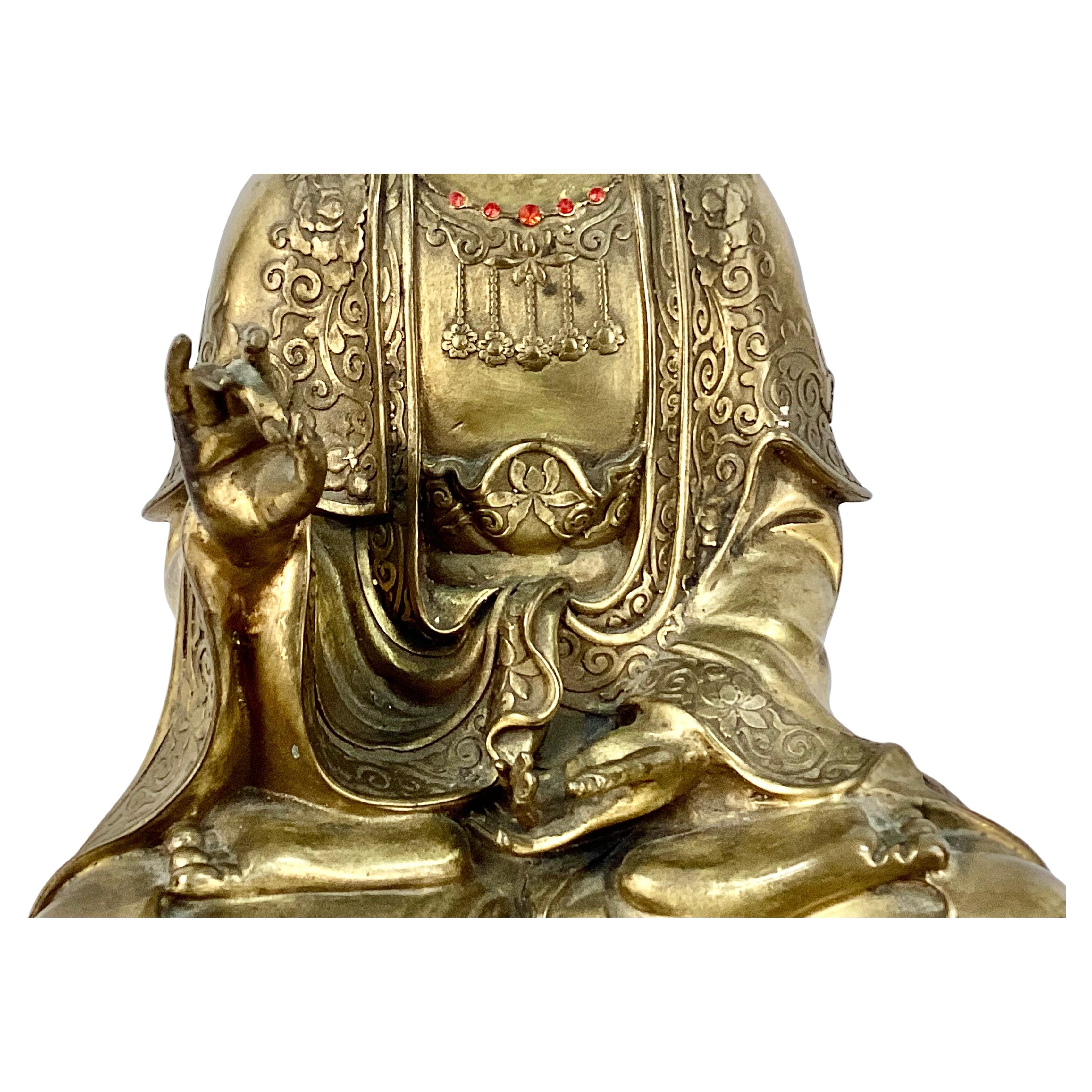 Chinesische vergoldete Guan Yin Buddha-Bronze-Skulptur aus Guan Yin (20. Jahrhundert) im Angebot
