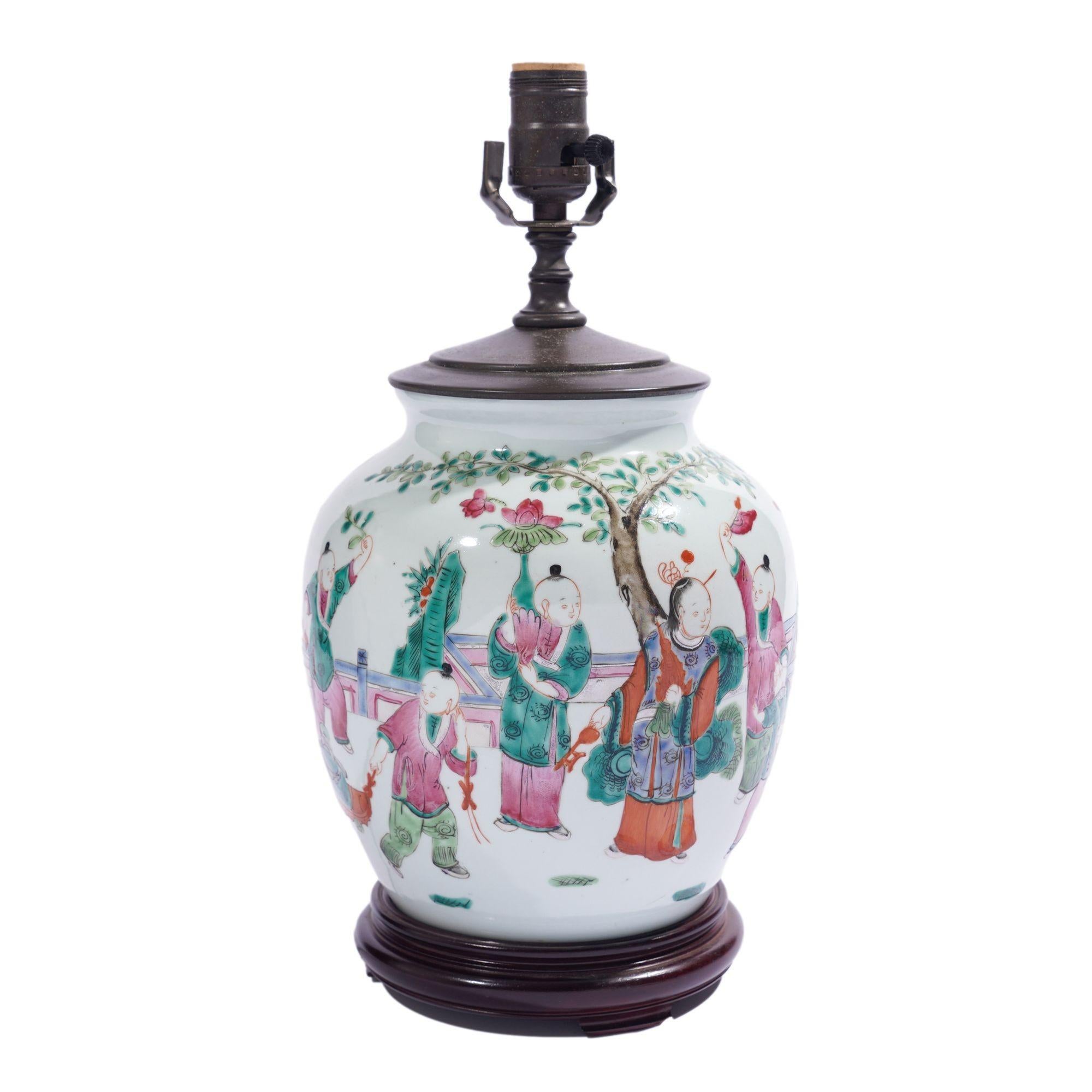 Chinese ginger jar lamp in polychrome enamels, c. 1890-1910 In Good Condition For Sale In Kenilworth, IL