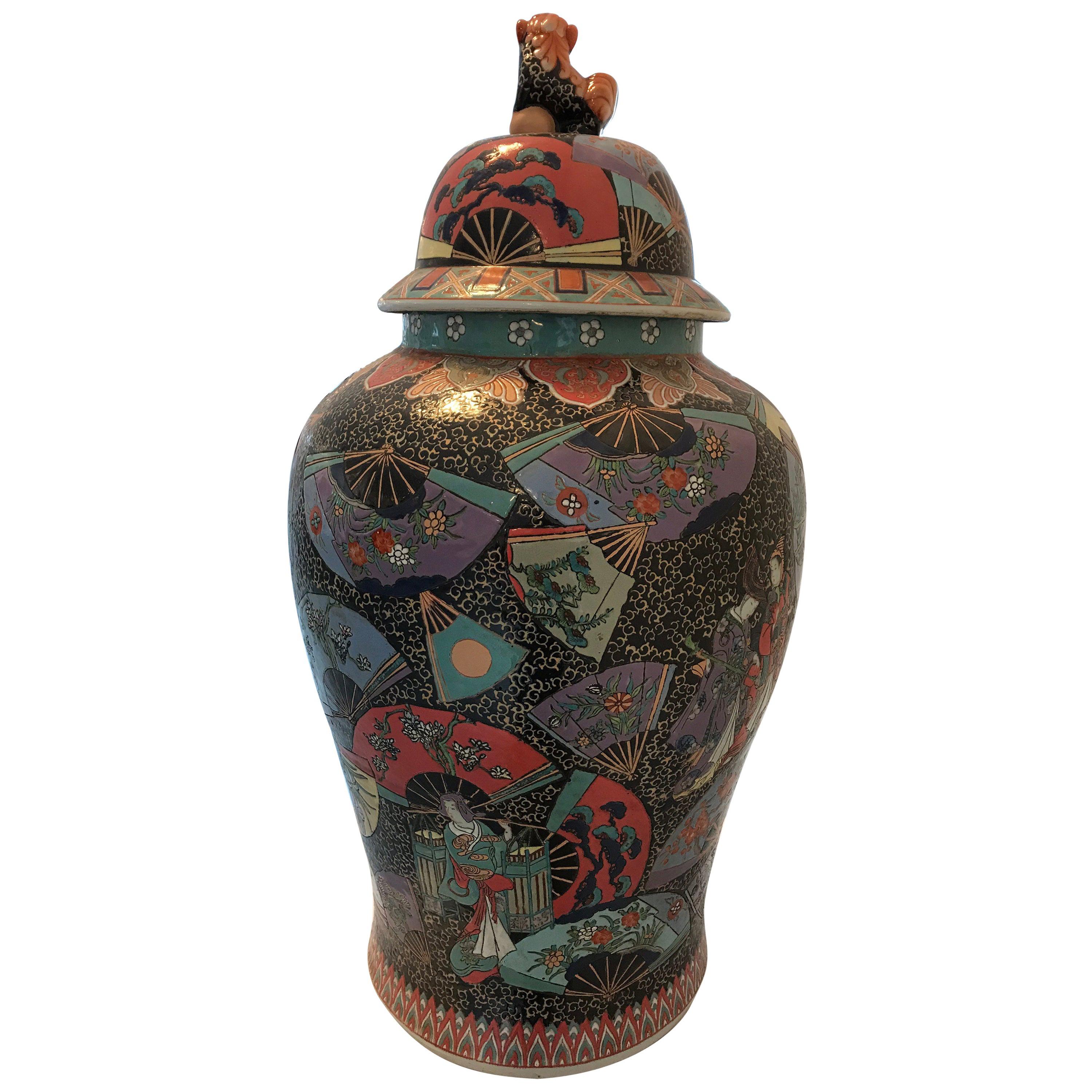 Chinese Ginger Jar with Foo Dog Topper For Sale