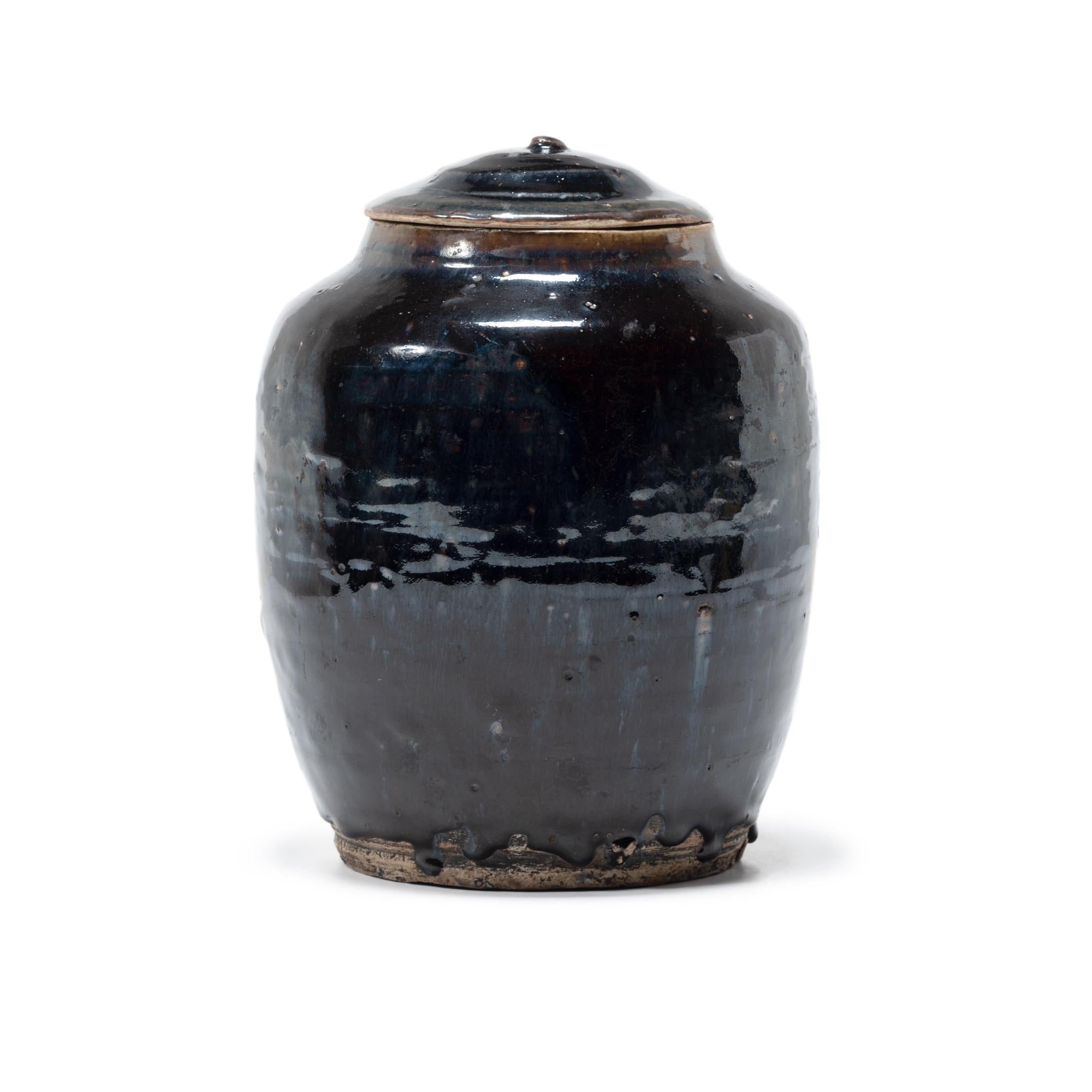 Qing Chinese Glazed Pantry Jar with Lid, circa 1900
