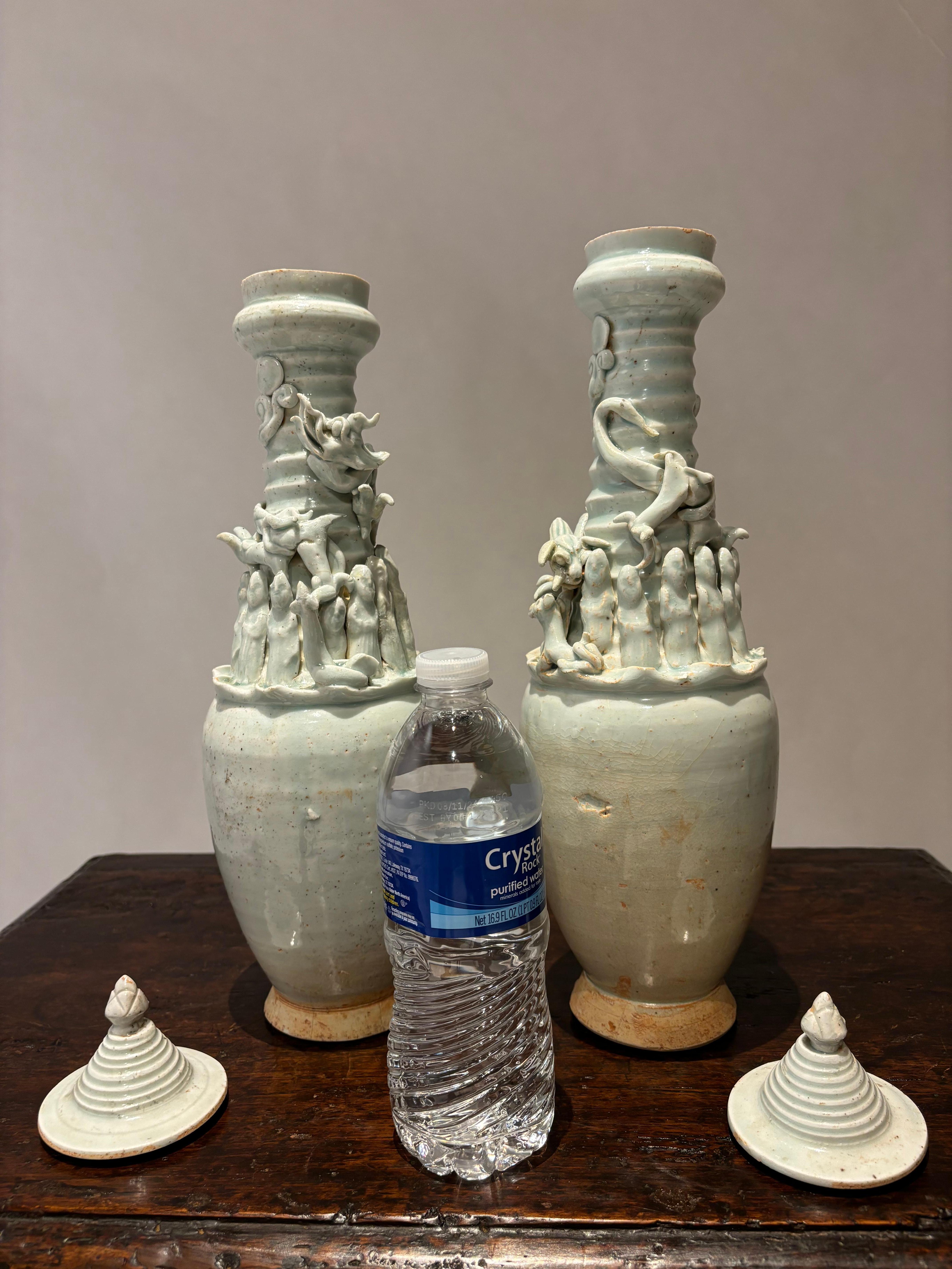 Chinese Glazed Porcelain Urns, Song Dynasty 12th Century For Sale 14
