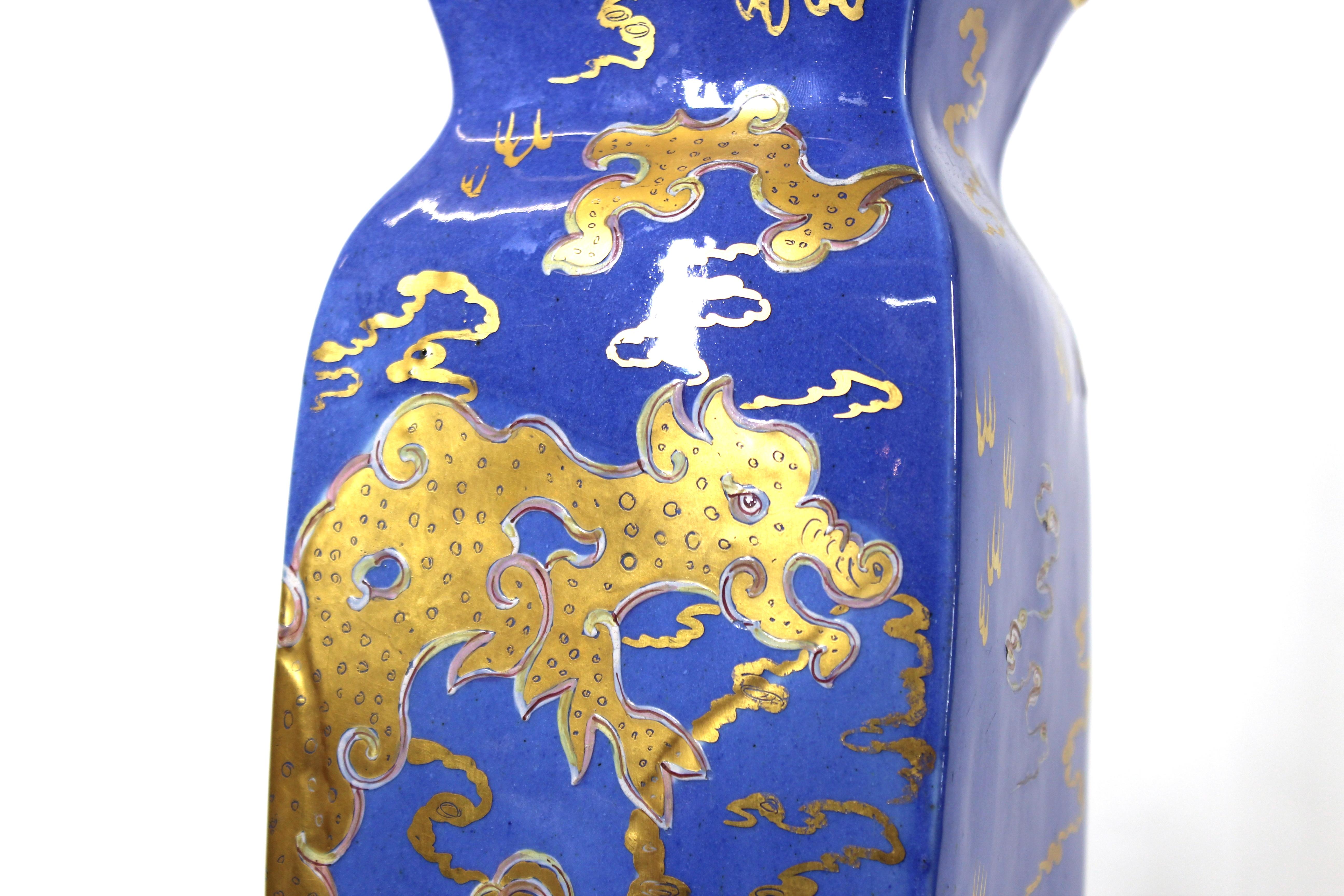 Chinese Glazed Porcelain Vase Table Lamps with Golden Dragons 4