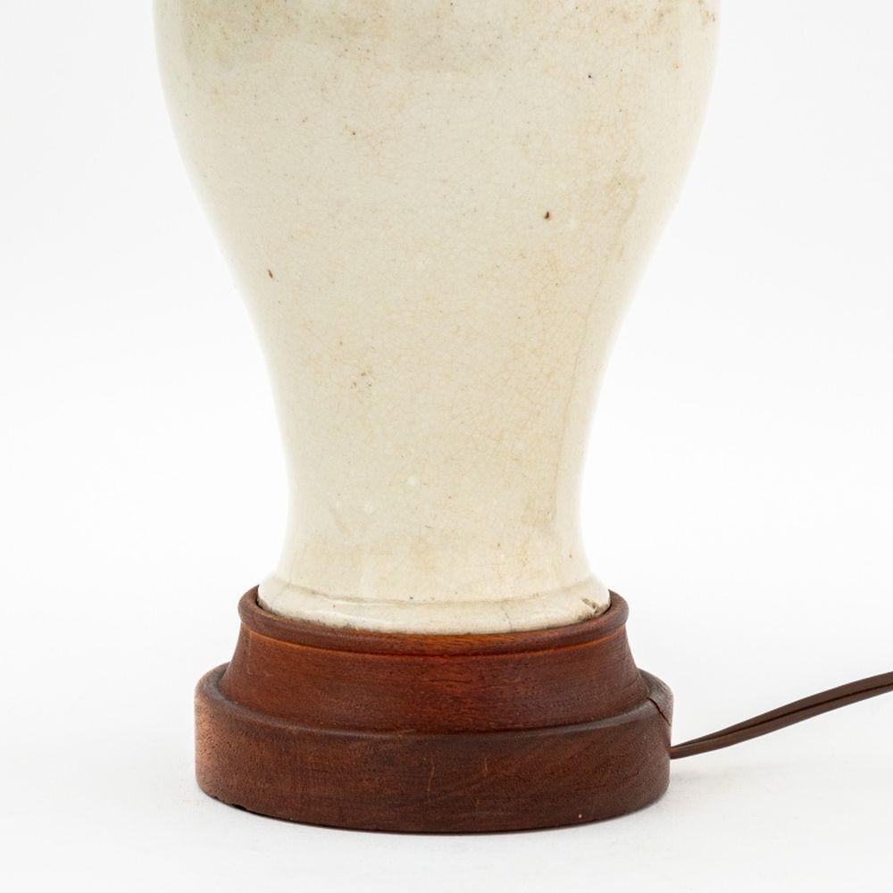 Vase en grès émaillé chinois en guise de lampe Bon état - En vente à Astoria, NY