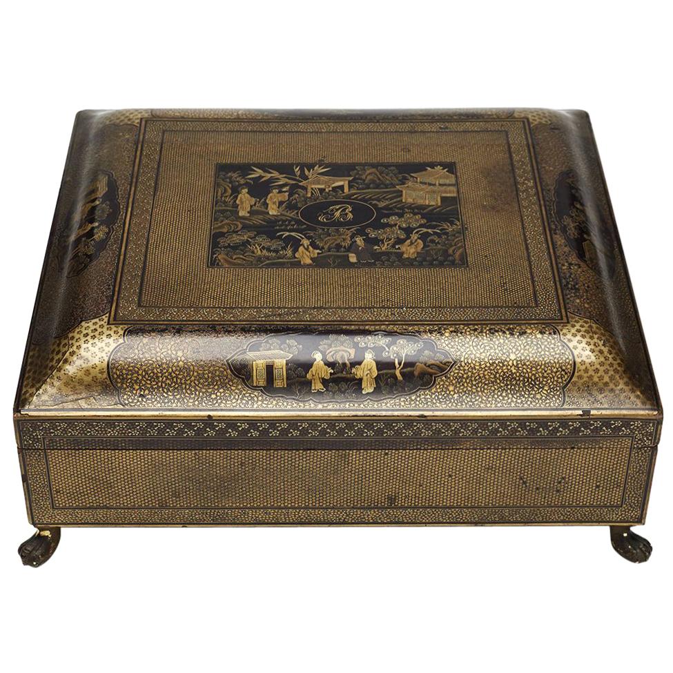 Chinese Gold and Black Lacquer Games Box, Early 19th Century For Sale