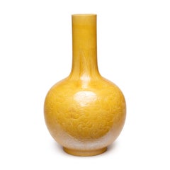 Chinese Golden Yellow Bottleneck Vase with Peony Sgraffito