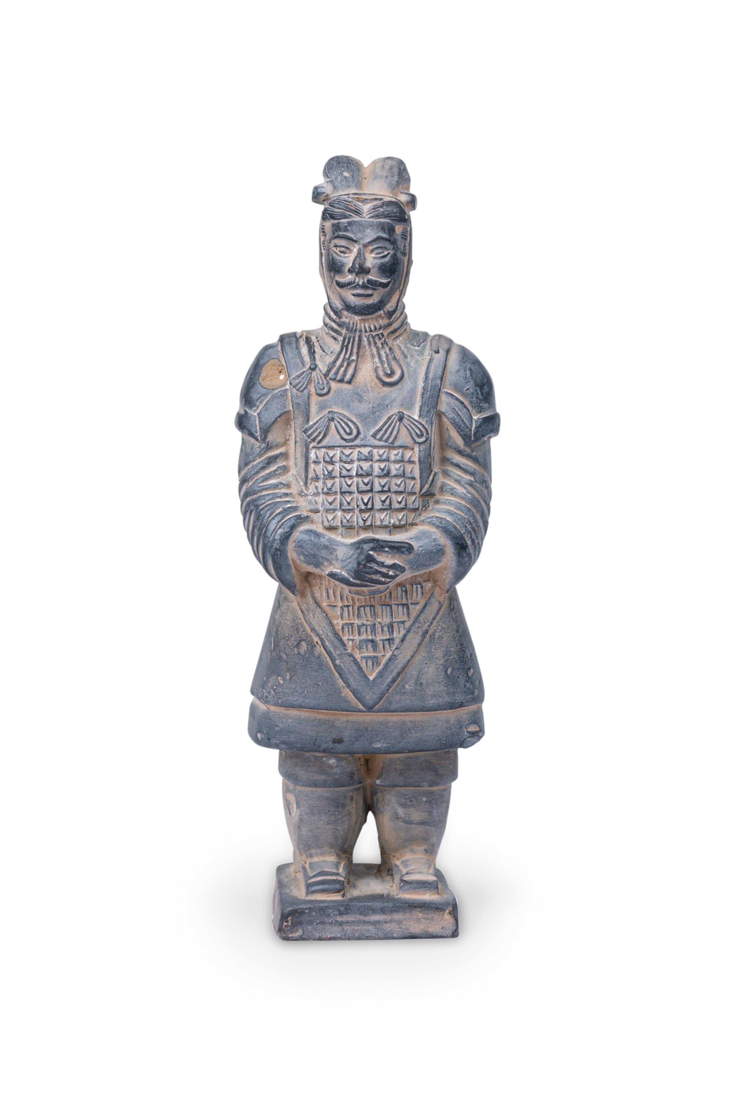 Chinese Gray Ceramic Figure Depicting a Dignitary For Sale 7