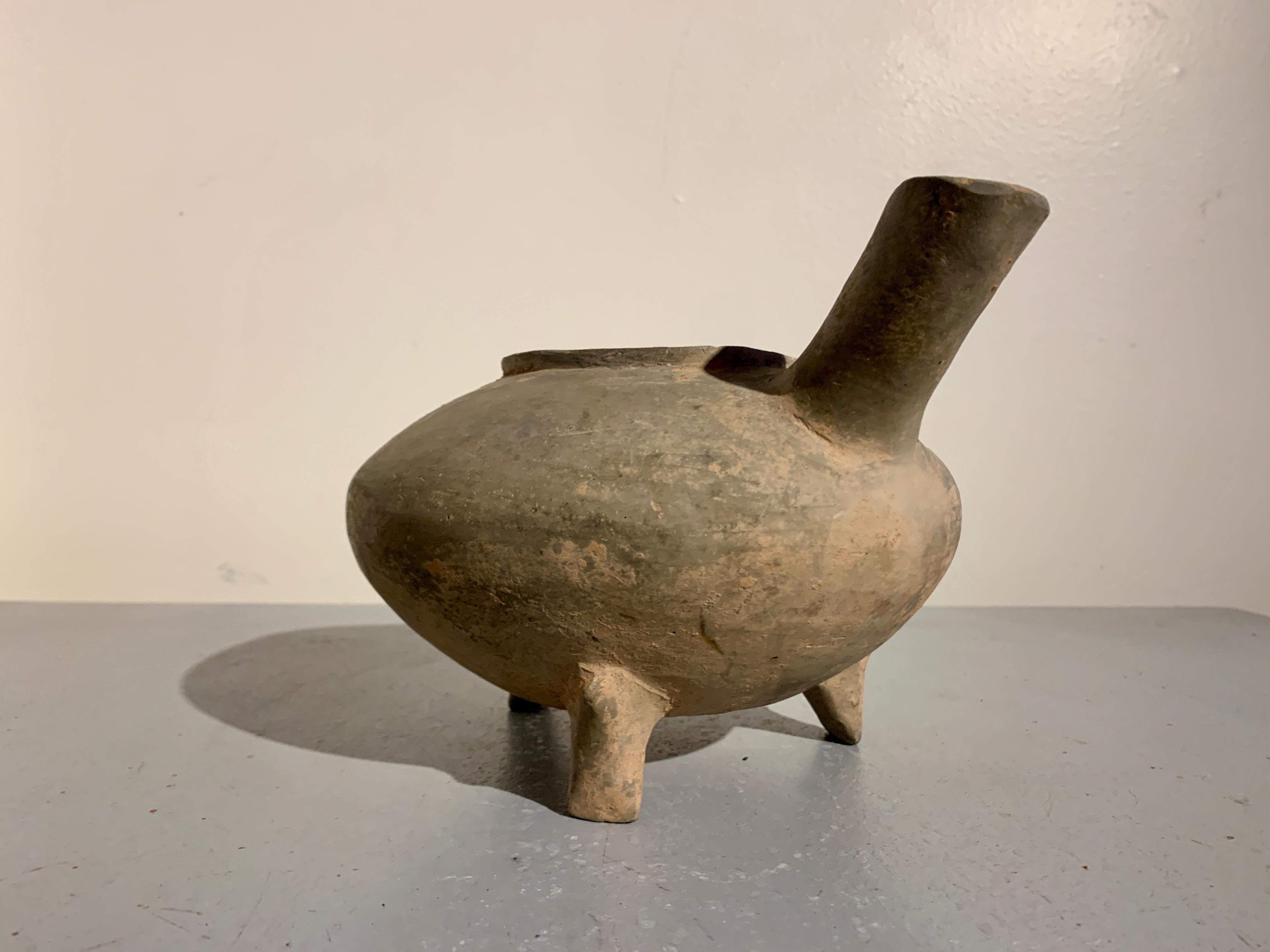 18th Century and Earlier Chinese Gray Potter Tripod Pouring Vessel, He, Warring States Period, China