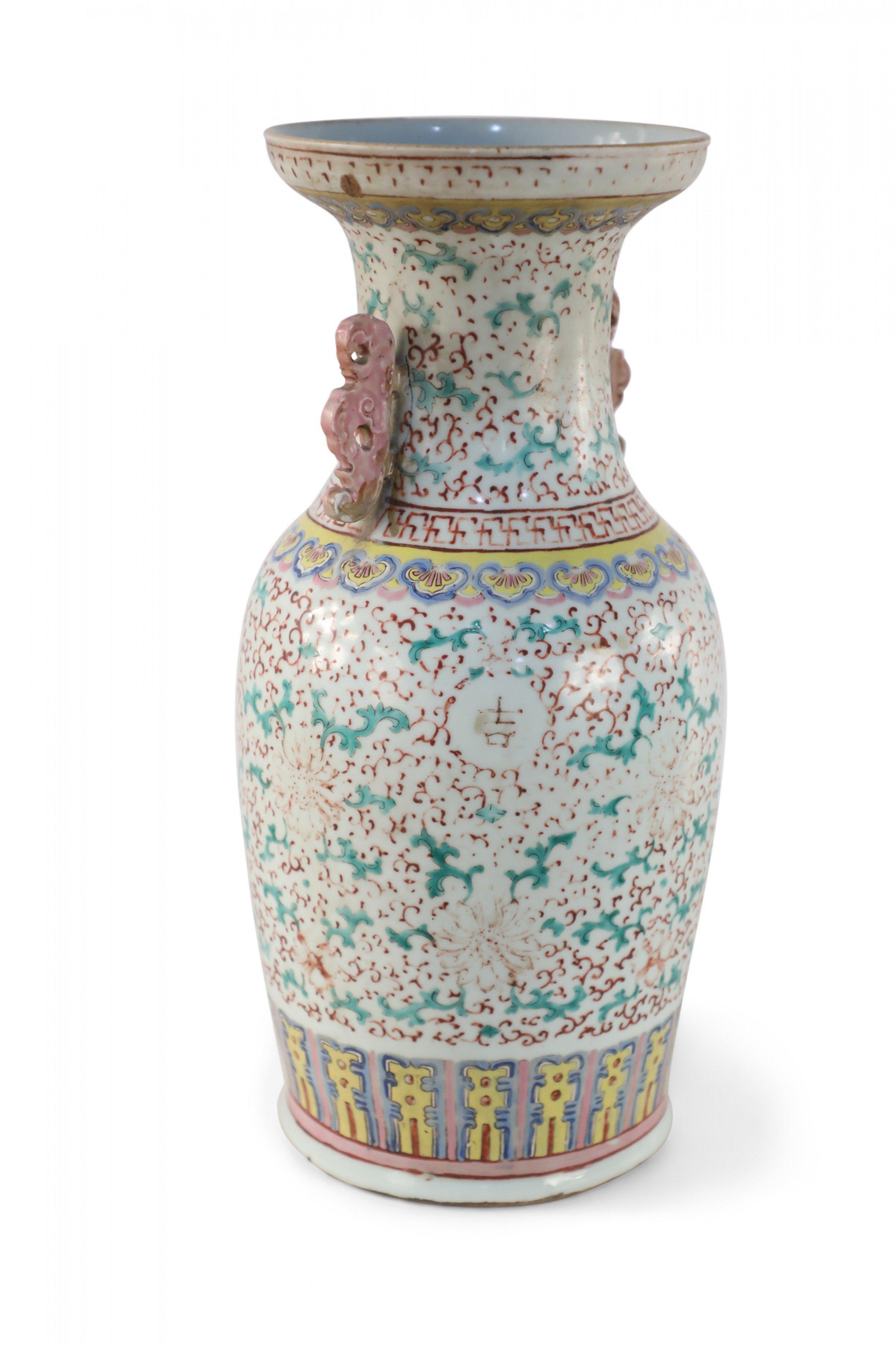 Chinese Green and Red Faded Floral Porcelain Urn For Sale 4