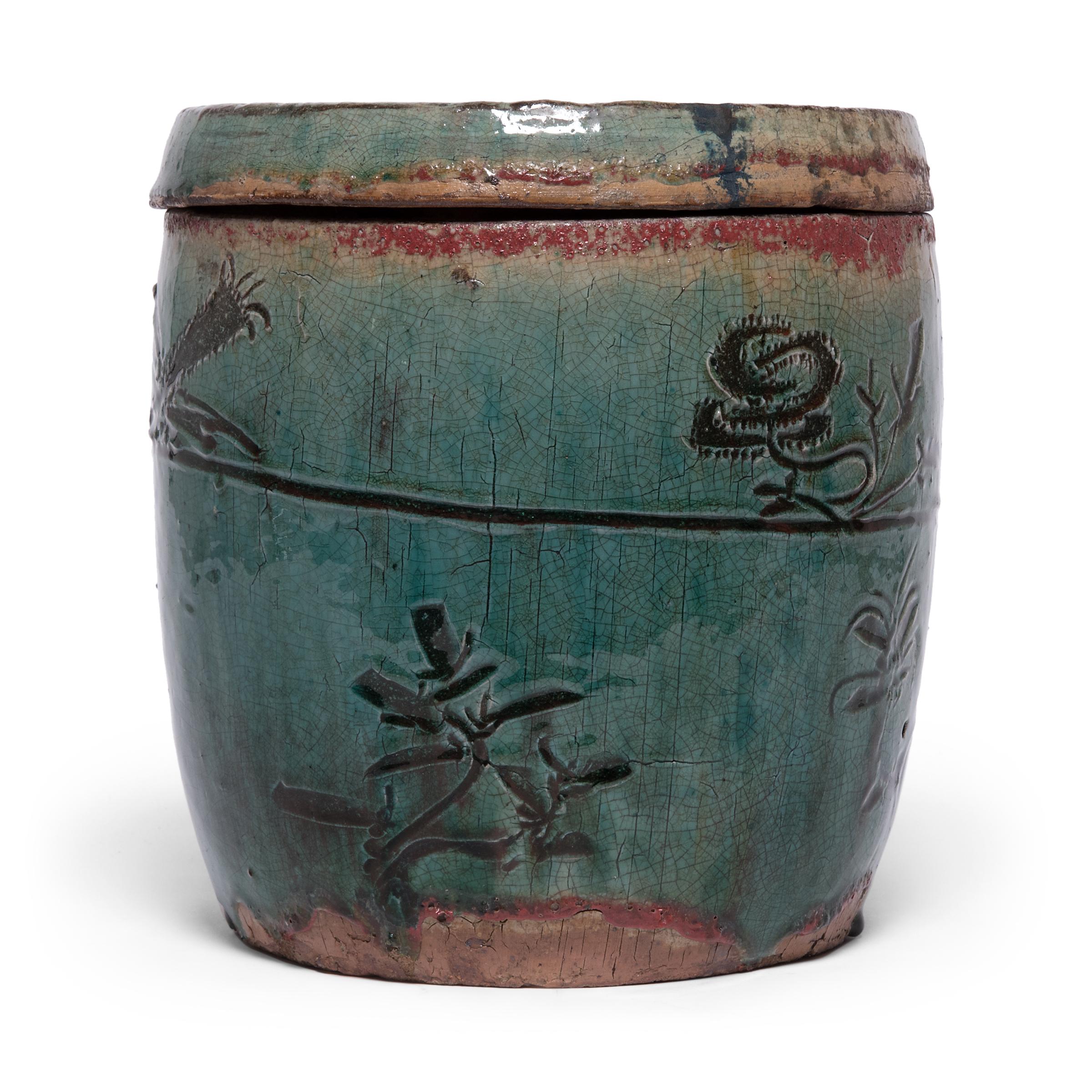 Chinese Green Glazed Apothecary Jar, c. 1900 In Good Condition In Chicago, IL
