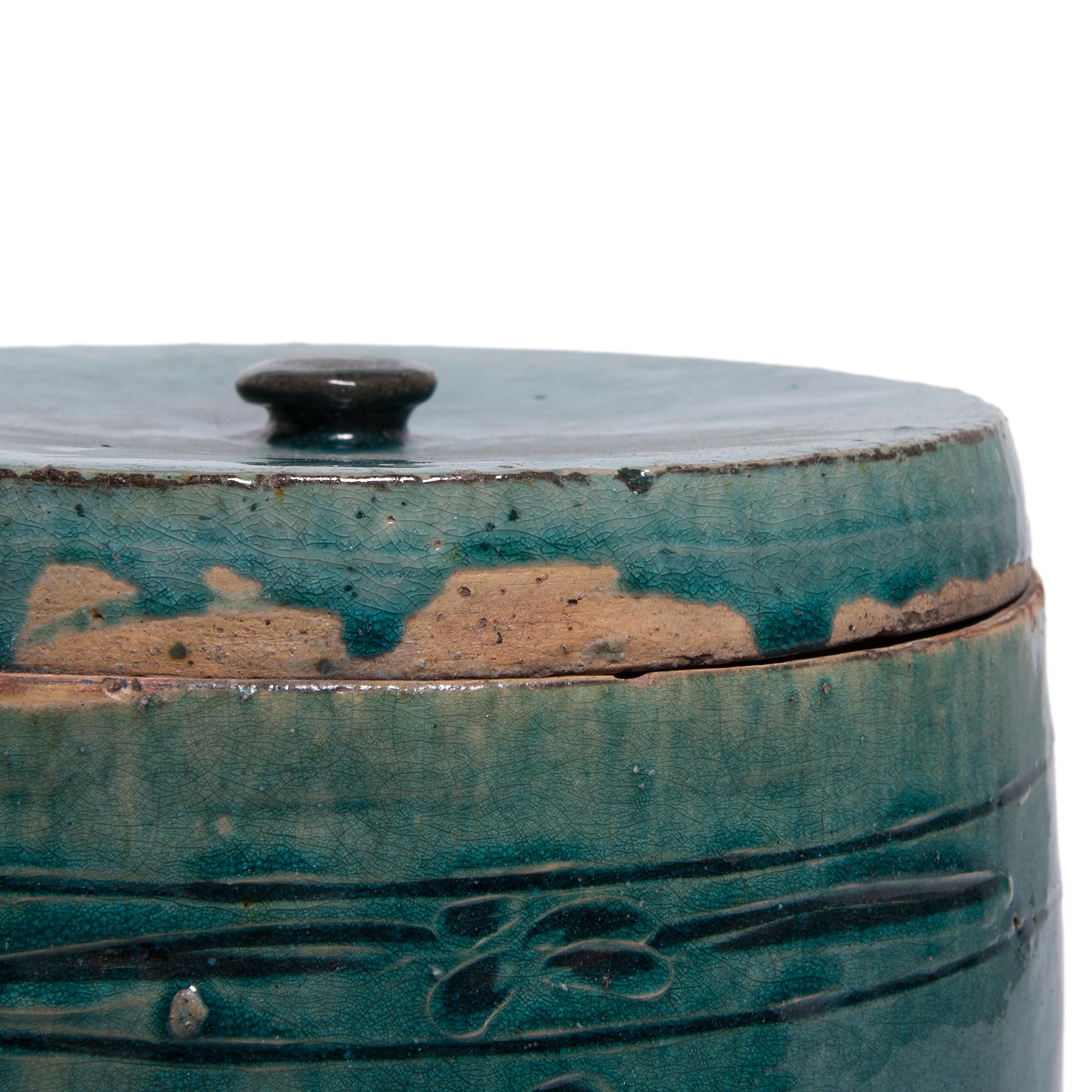 Chinese Green Glazed Apothecary Jar, c. 1900 2
