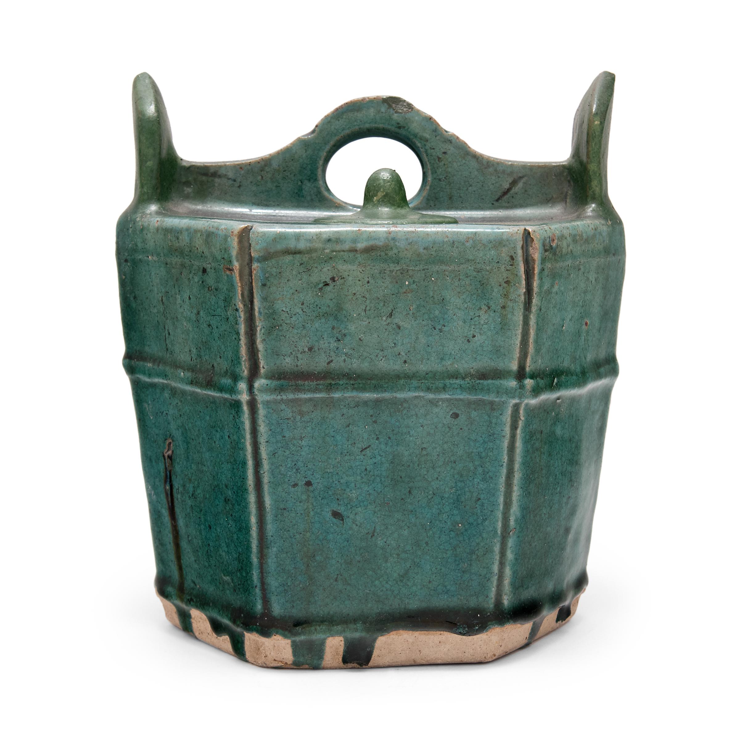 Chinese Green Glazed Carrying Teapot, c. 1900 In Good Condition In Chicago, IL