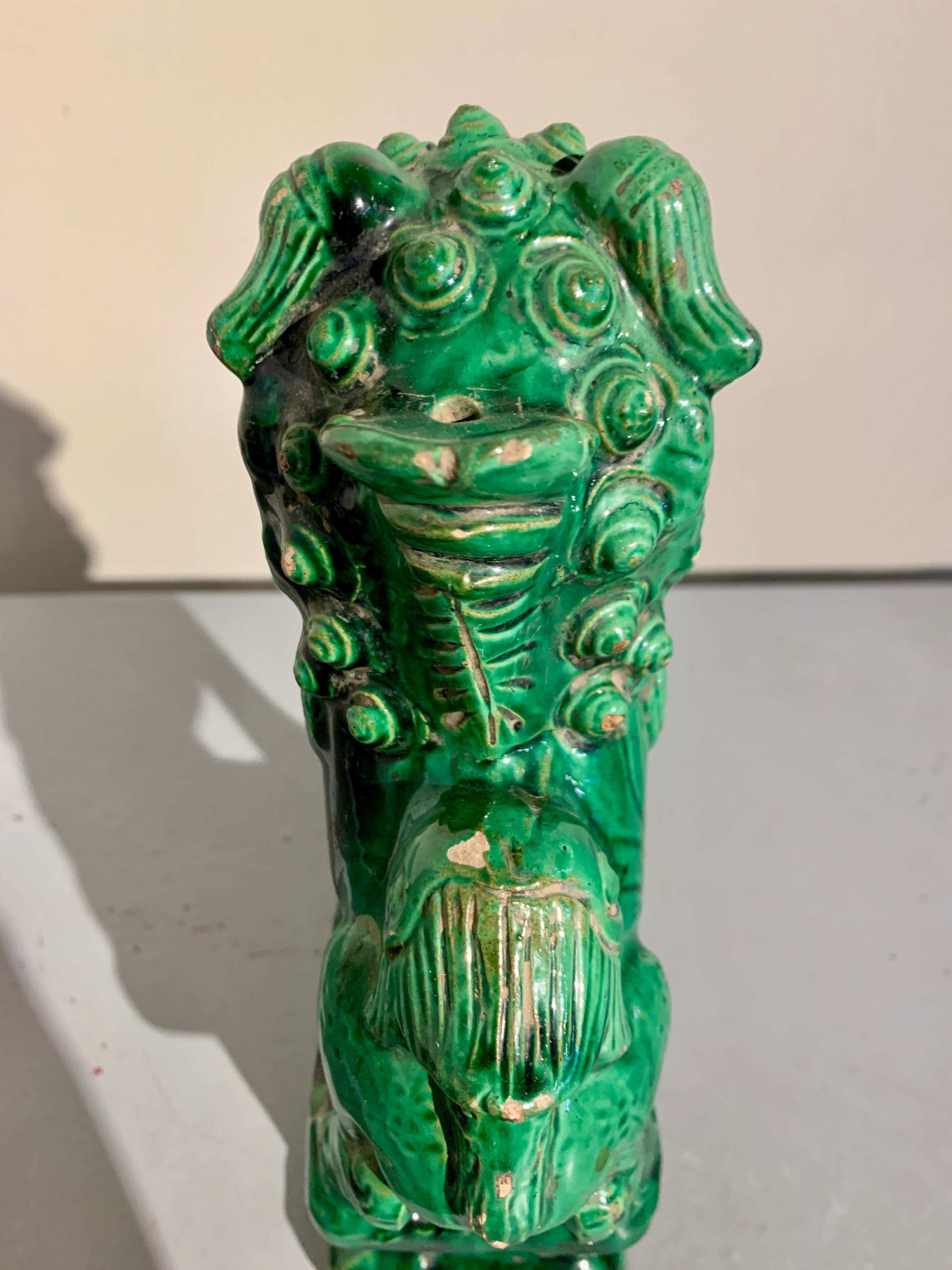 Chinese Green Glazed Foo Lions, Near Pair, Late 19th Century, China For Sale 7