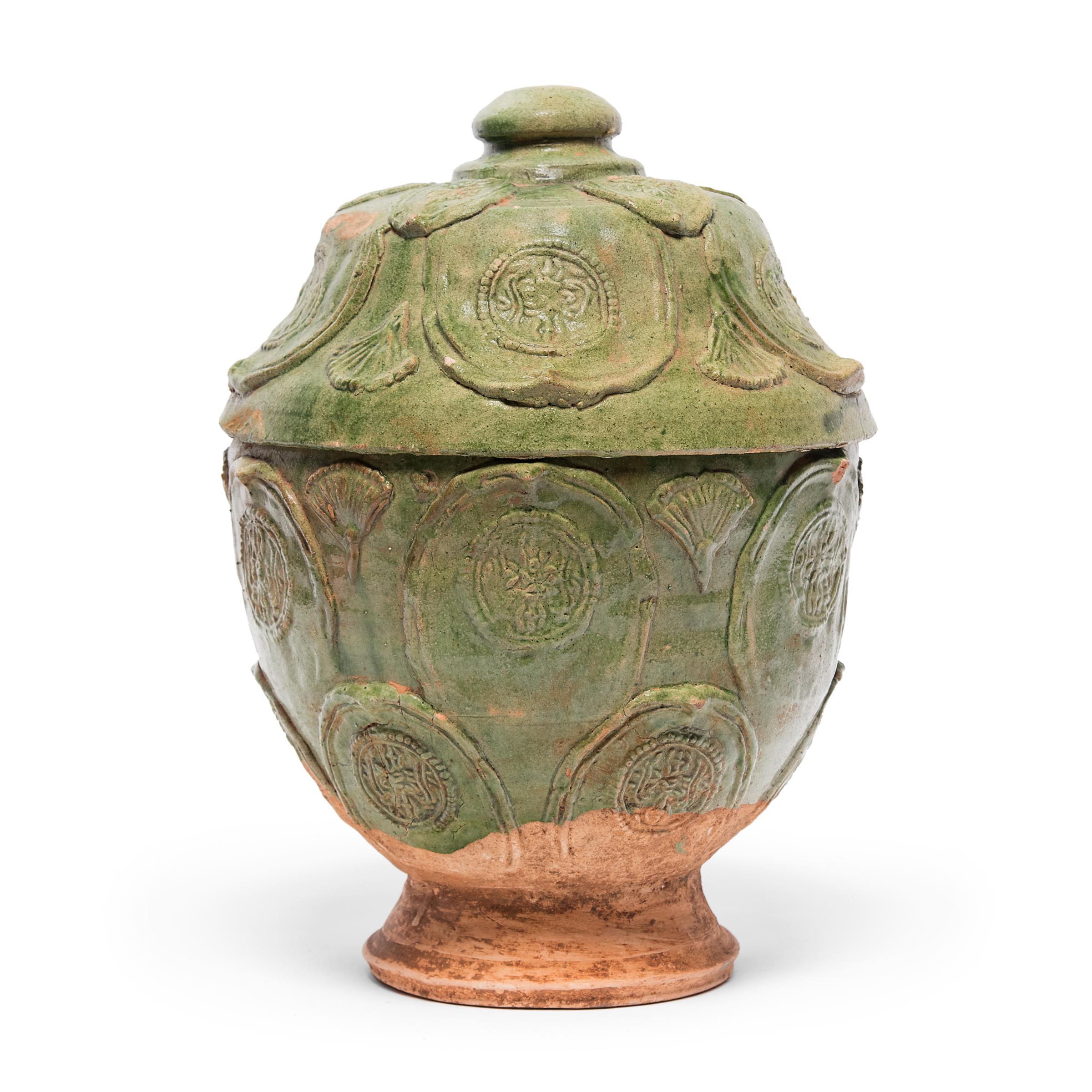 Qing Chinese Green Glazed Temple Jar, c. 1900