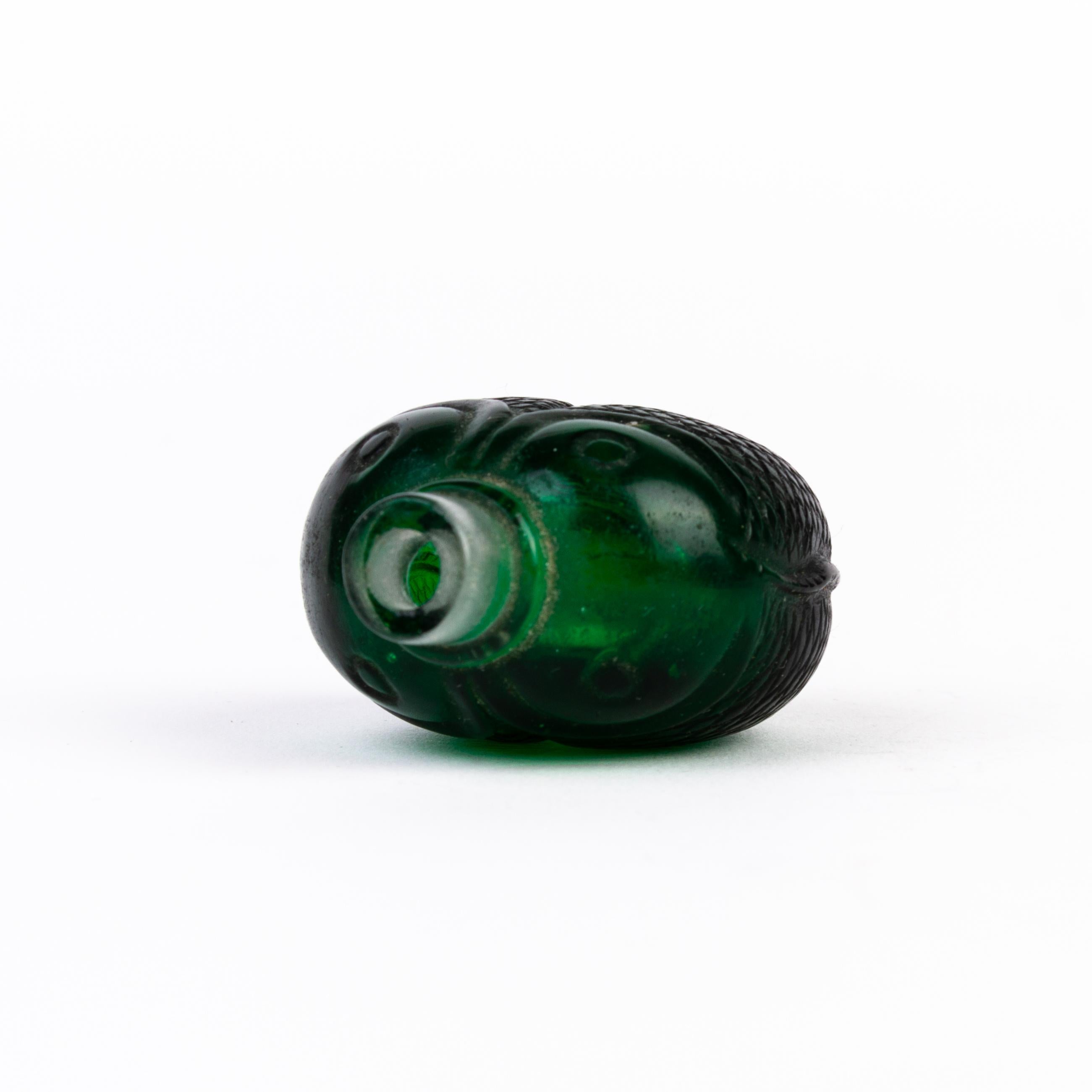 19th Century Chinese Green Peking Glass Fish Snuff Bottle For Sale
