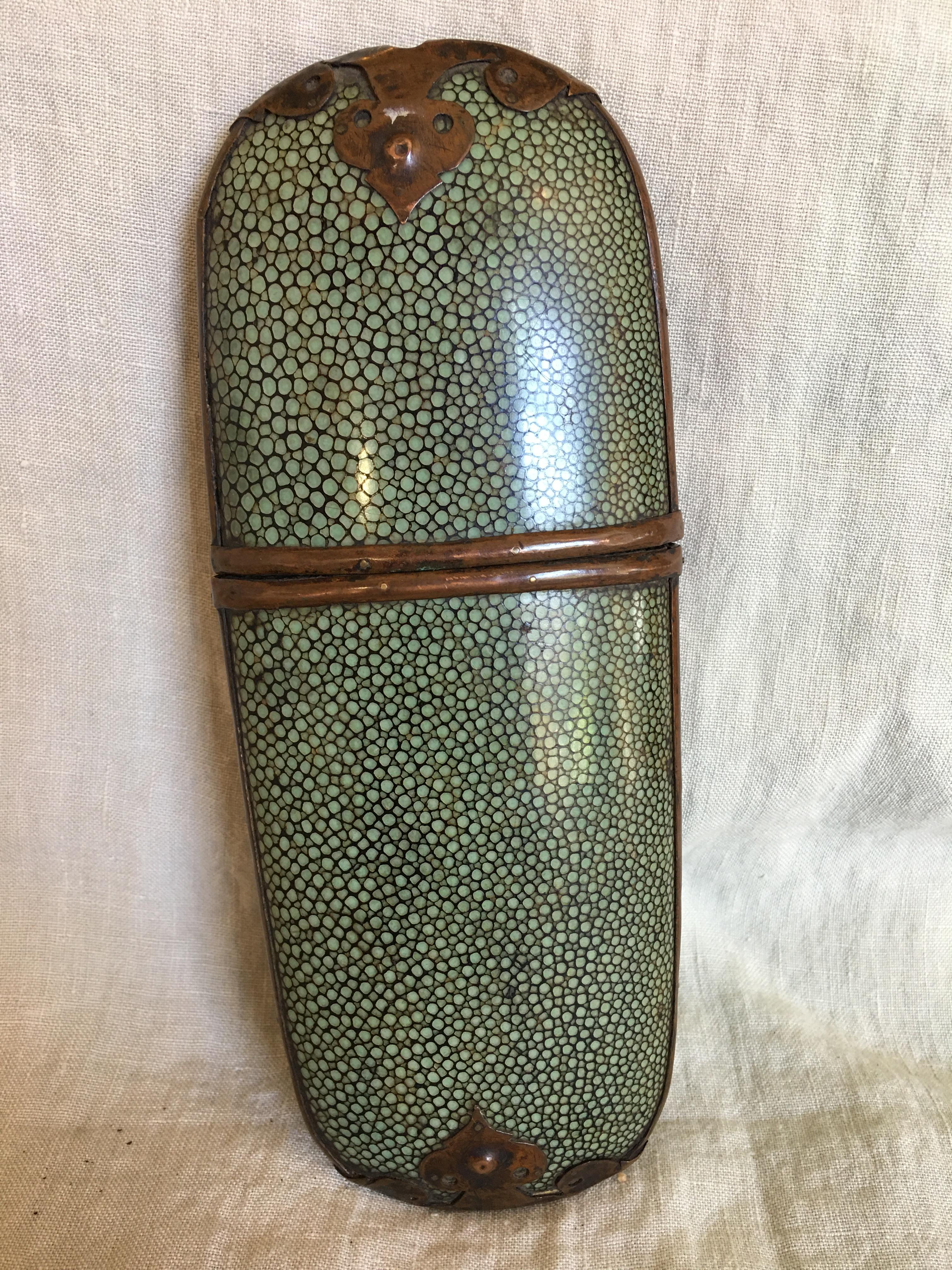 Chinese green shagreen brass mounted eyeglass case, early 20th century.