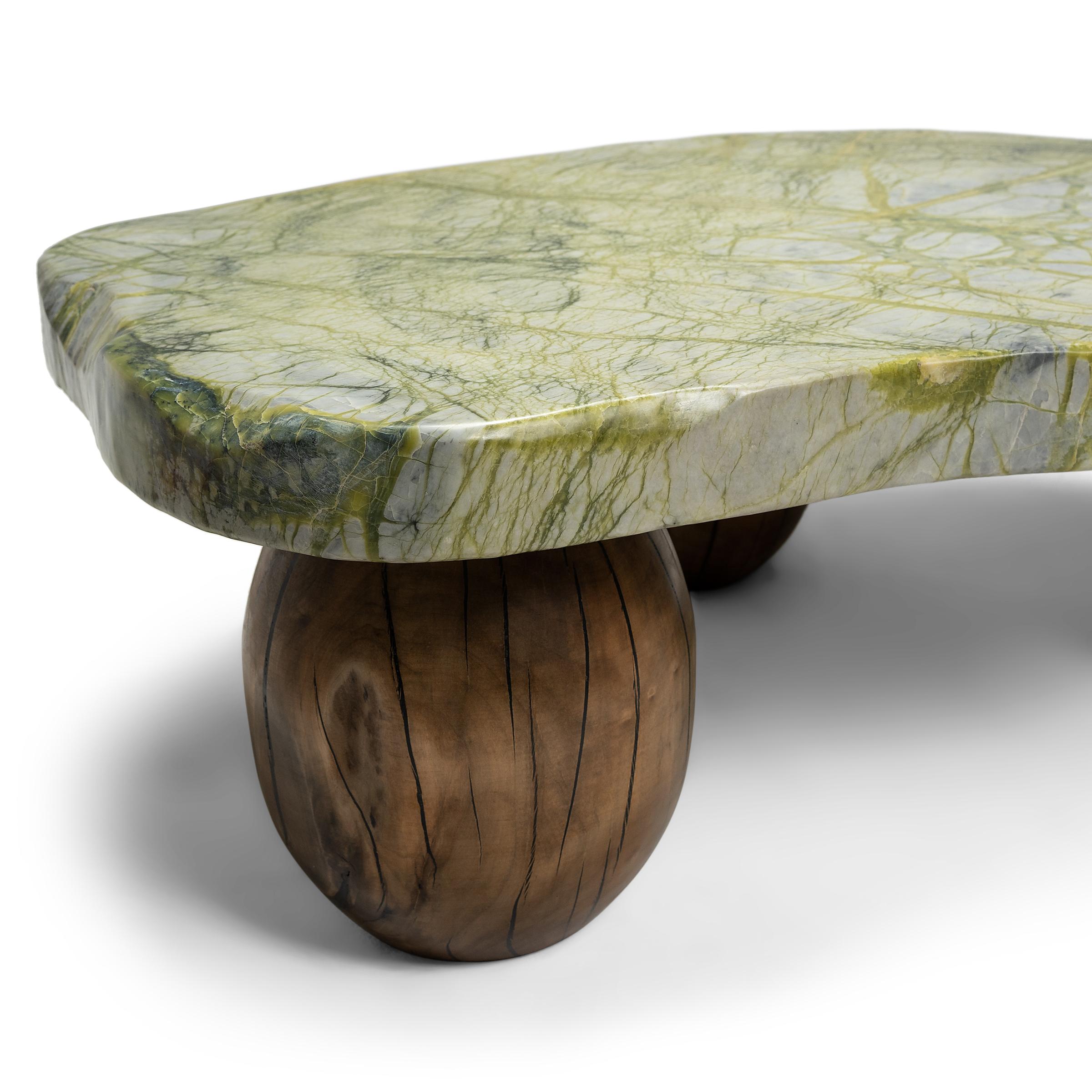 Chinese Greenery Meditation Stone Table In Good Condition In Chicago, IL