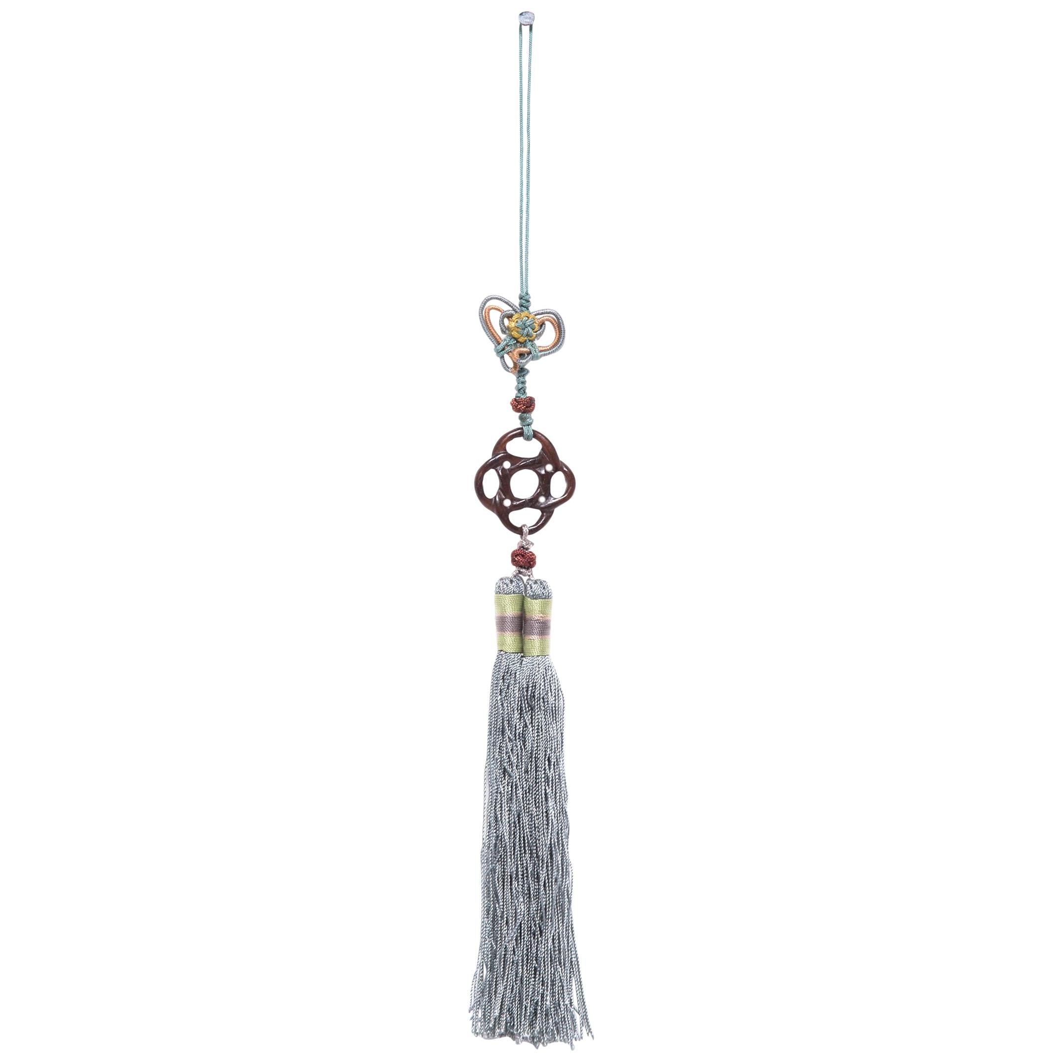 Chinese Grey Silk Tassel with Carved Knot Pendant