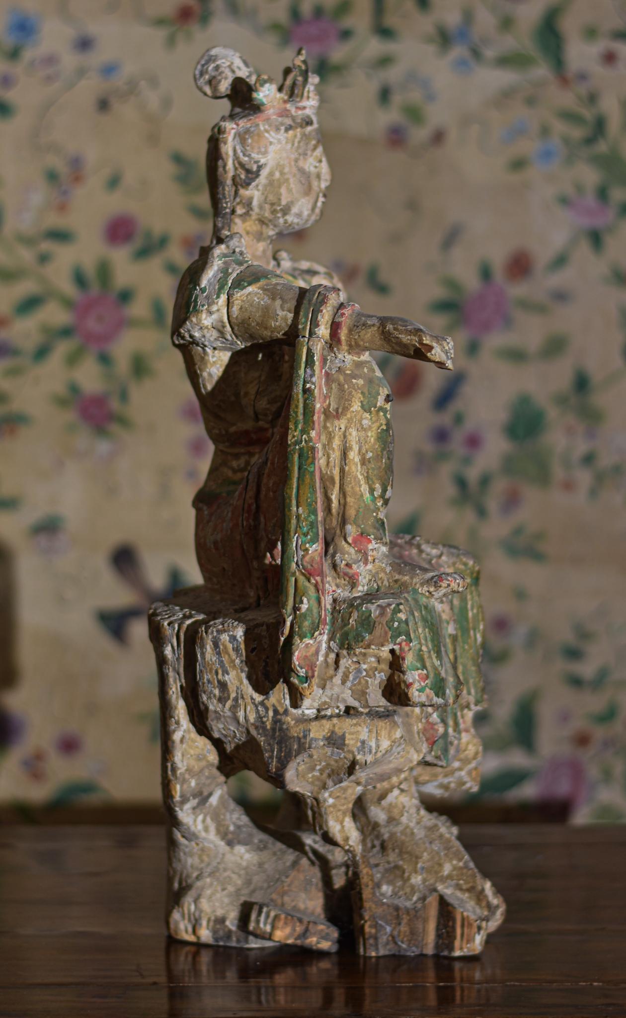 Chinesische Guan-Yin-Figur aus der frühen Ming-Dynastie im Angebot 3