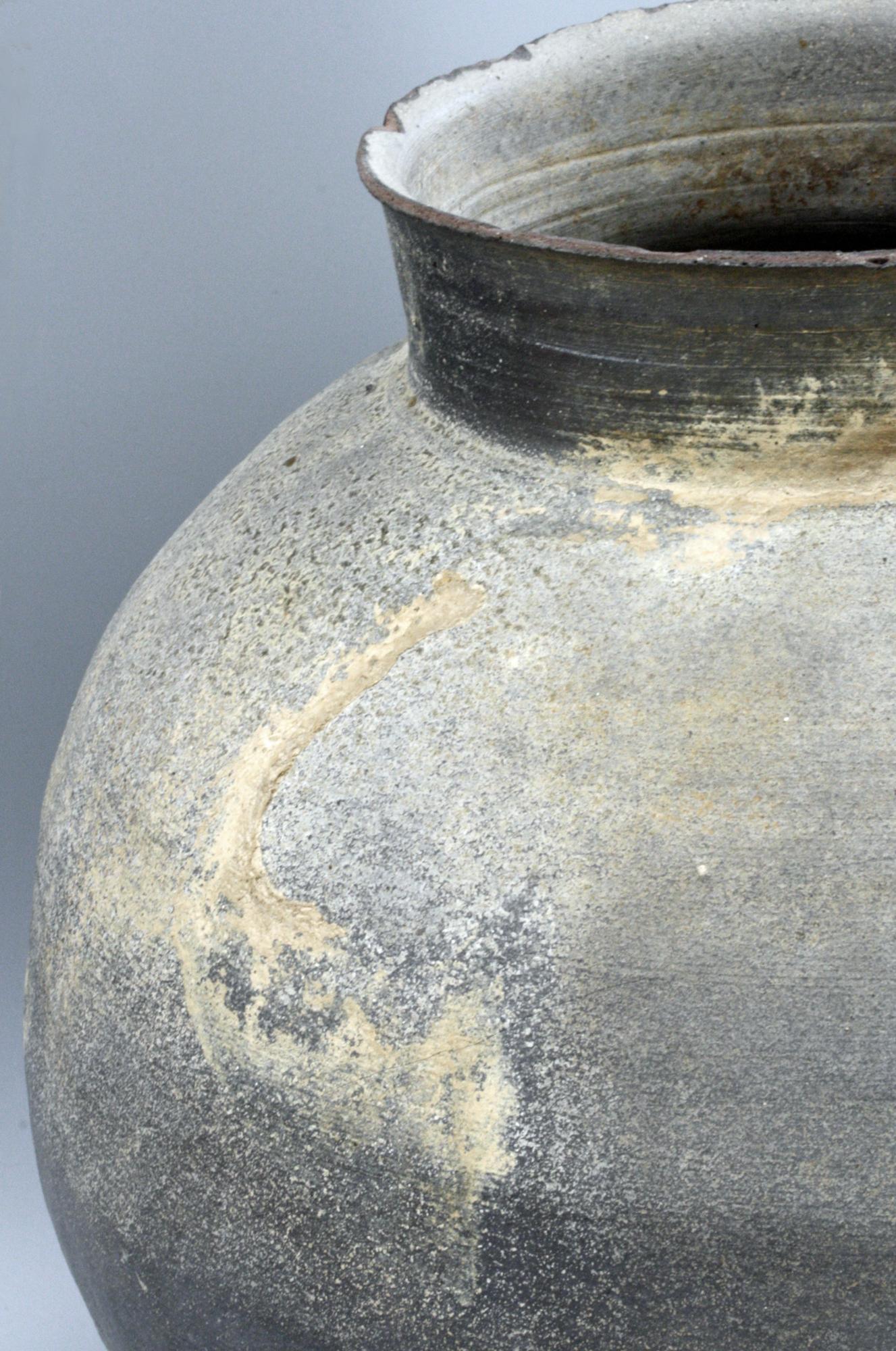 Chinese Han Dynasty Ash Glazed Pottery Jar 206BC-220AD 9
