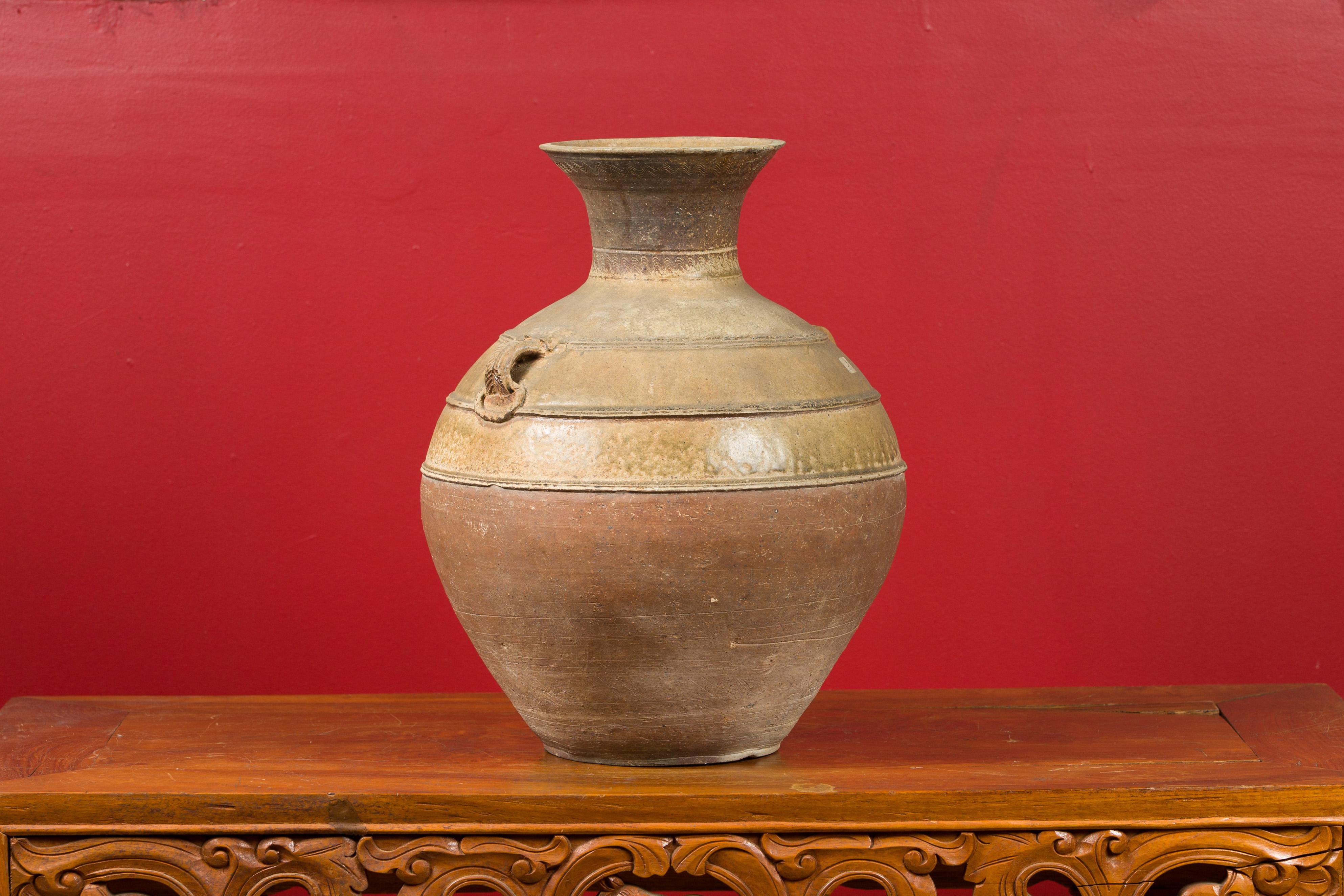 Chinese Han Dynasty Glazed Hu Vessel with Petite Handles, circa 202 BC-200 AD For Sale 7